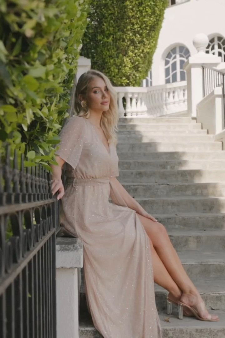 If you’re looking for that one dress that does EVERYTHING… this is it 💕 Baltic Born dresses are giving soft, romantic, effortlessly pretty vibes and I’m obsessed. Perfect for weddings but also amazing for baby showers and maternity photoshoots because they’re super bump-friendly and comfy ✨ you get that flattering fit without feeling restricted. Literally the kind of dress you’ll keep reaching for again and again 😍
#WeddingGuestStyle #BalticBorn #LTKDresses #MaternityFashion #FlowyMaxi #PrettyOutfits #StyleInspo #NeutralAesthetic #FeminineStyle #LTKStyle 

 #LTKSeasonal #LTKBump #LTKWedding