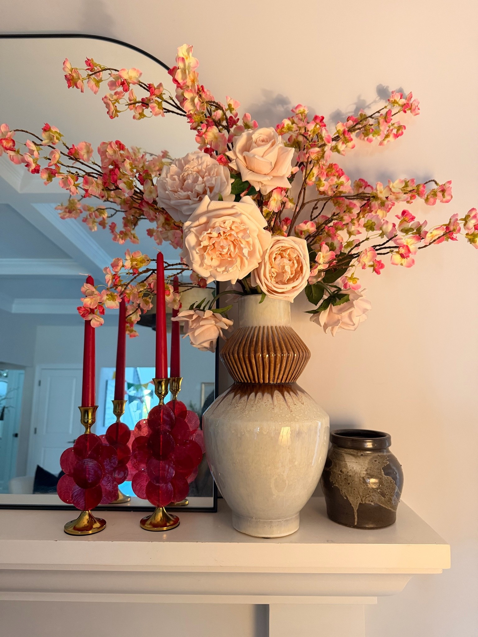So happy with all the fall details in our home 

Home decor, fall decor, interior design

#LTKHome #LTKSeasonal #LTKSaleAlert