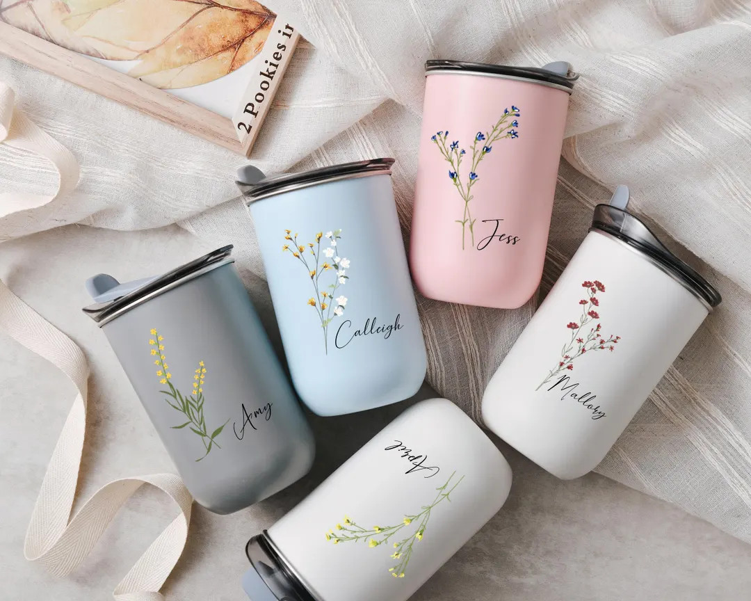 Personalized Bridesmaids Gifts Floral Wine Glass with Lid, Elegant Wedding Gift, Party Favor, Cus... | Etsy (US)