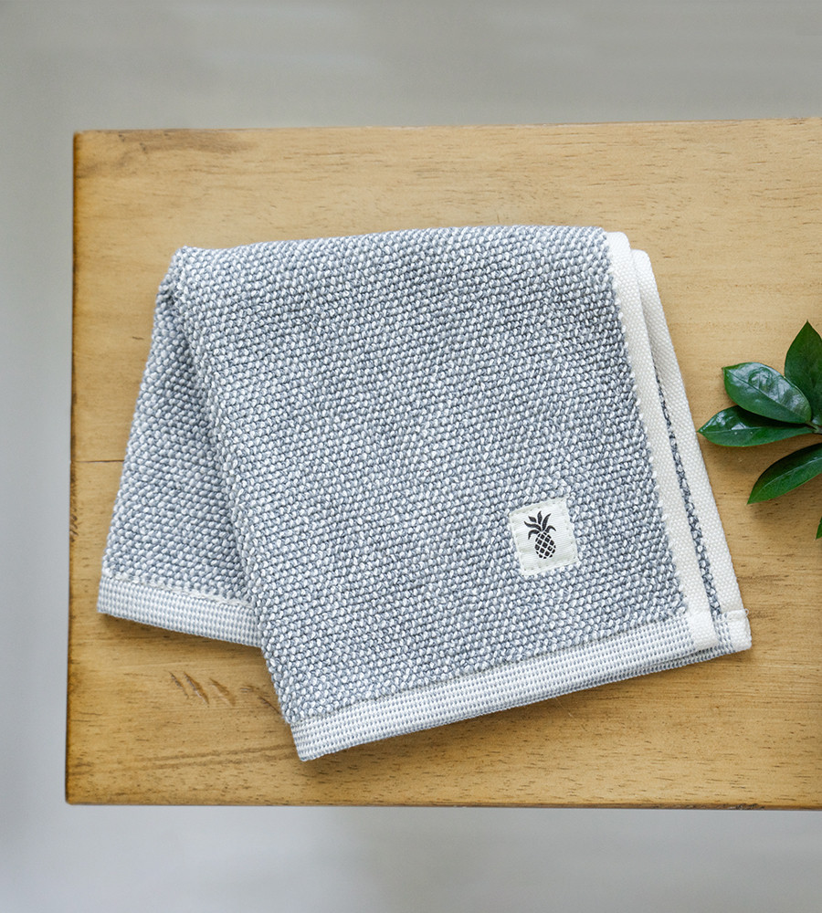 Bamboo Two-Tone Washcloth | Cariloha