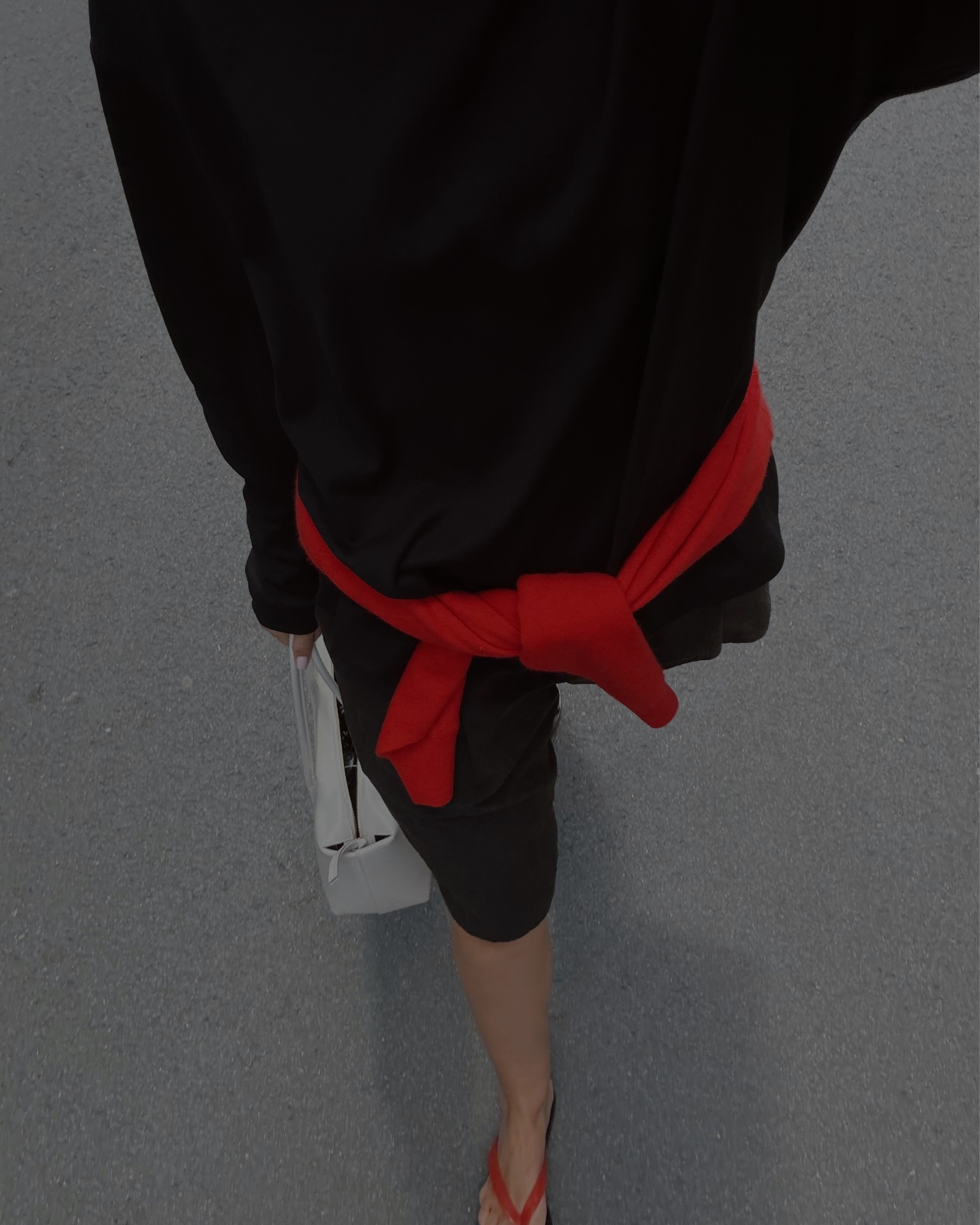 Me: I don’t wear color..

Also me: