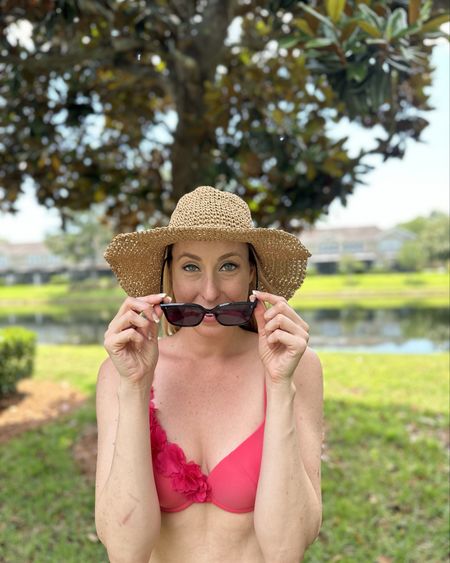 Sun hat and sunglasses are a must for beach days 
💞 these are sold together 
💞 hat comes in several different styles 

#LTKSwim #LTKFindsUnder50 #LTKStyleTip