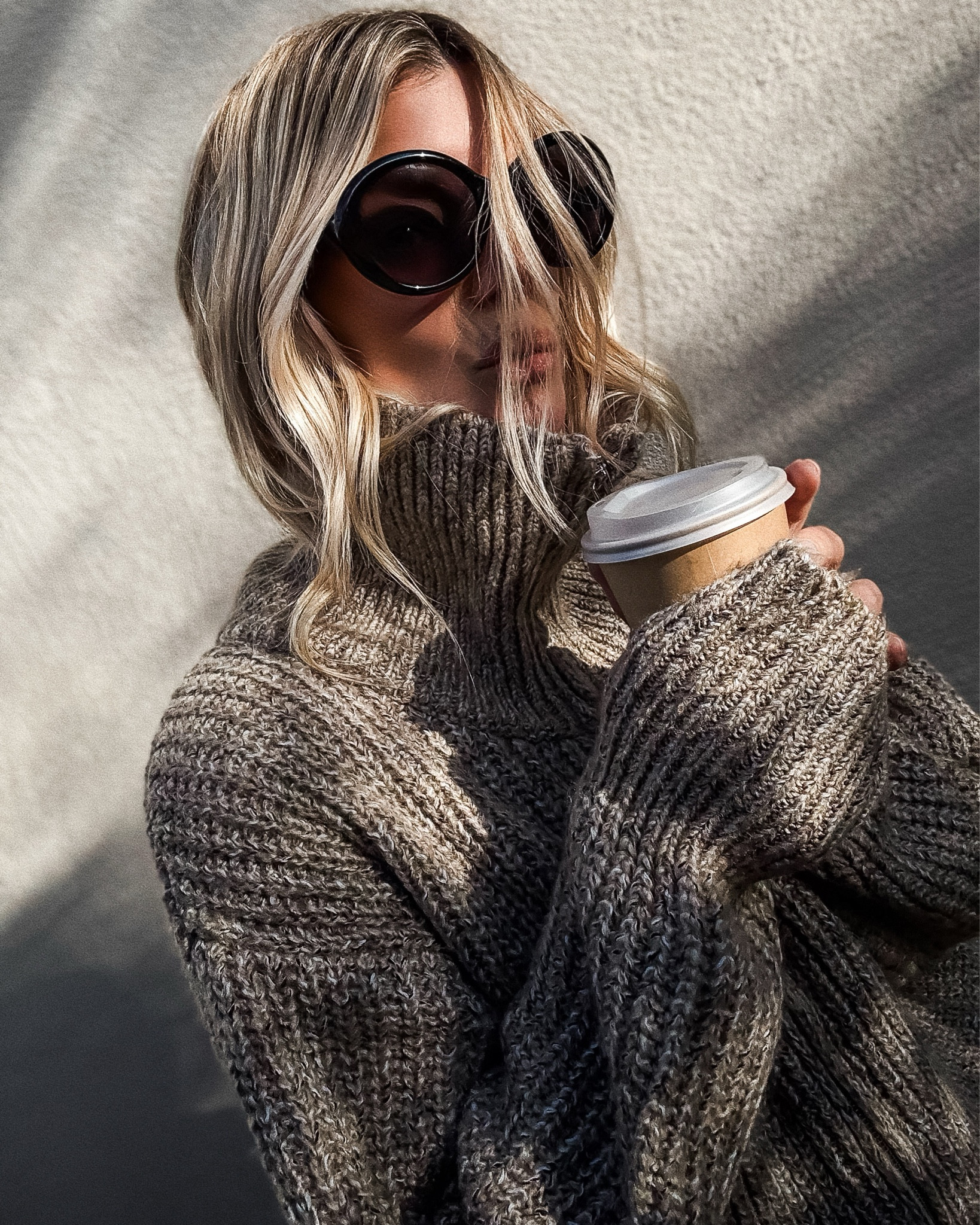 funnel-neck 

#fallstyle #minimalchic #minimalstyle #sweaterweater #90sstyle 

#LTKStyleTip