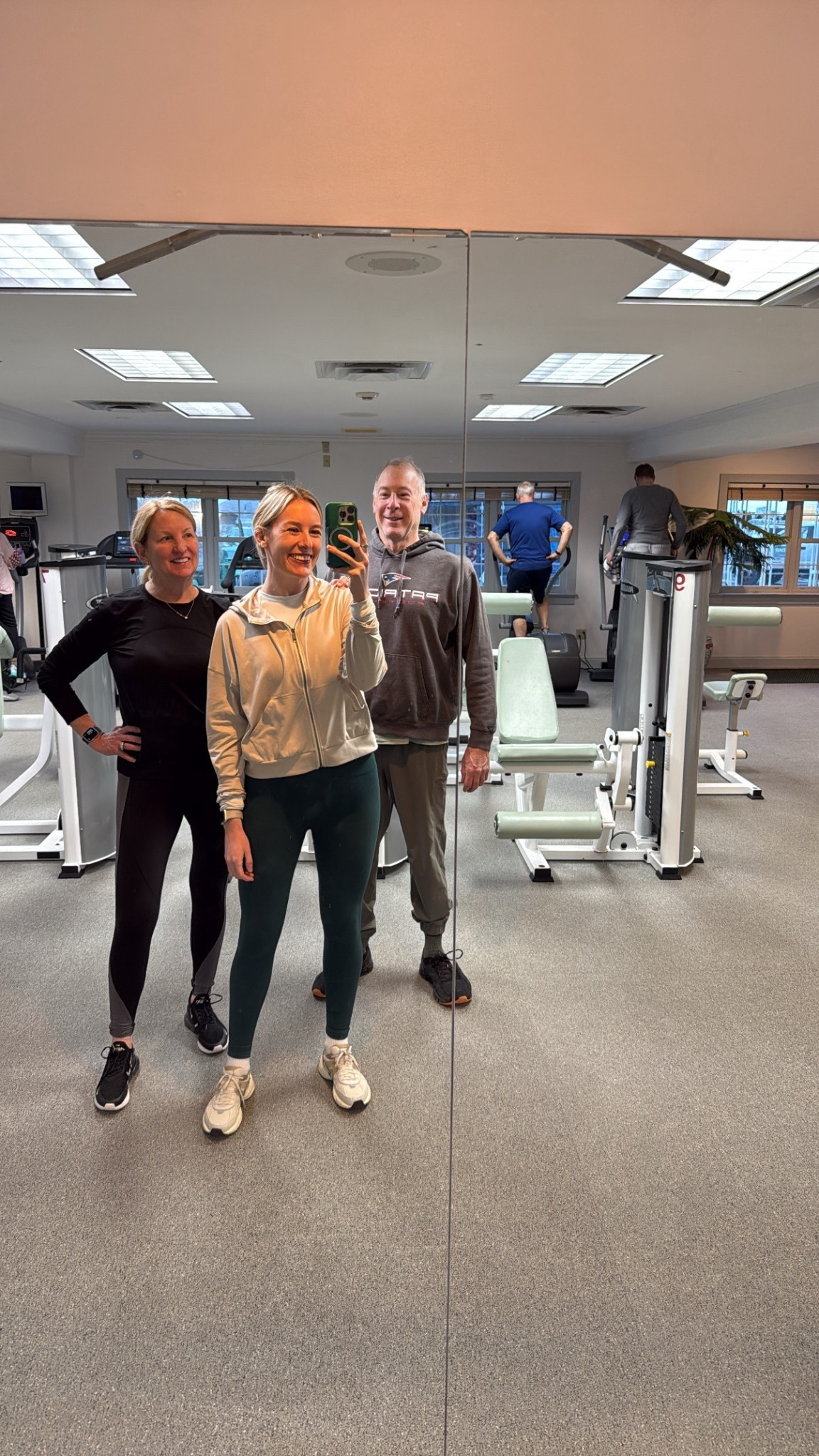 Workout with my parents!

#LTKActive #LTKfitnessgoals #LTKFindsUnder100