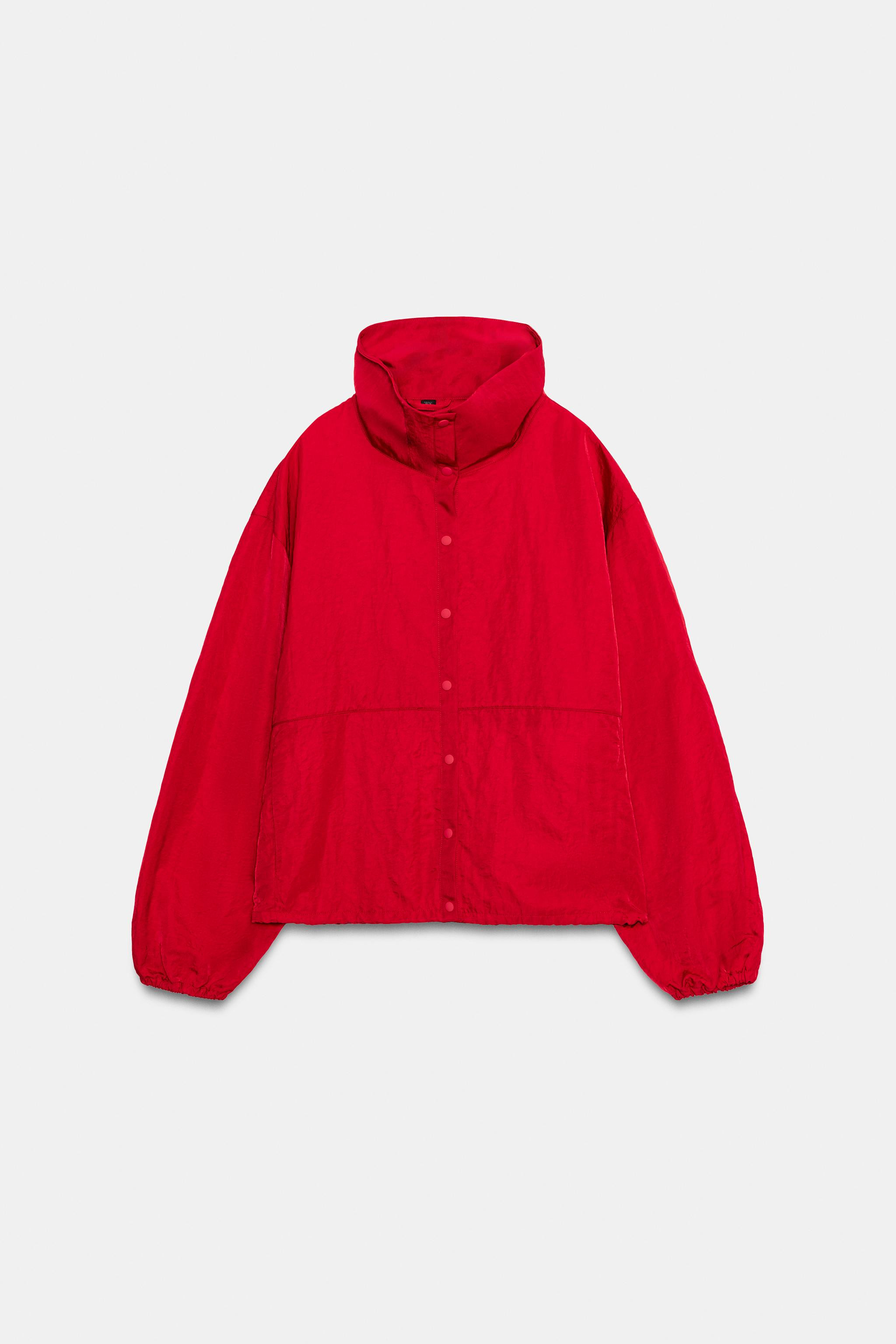 High-neck jacket with long sleeves featuring elastic cuffs. Hidden side seam pockets. Adjustable ... | Zara US