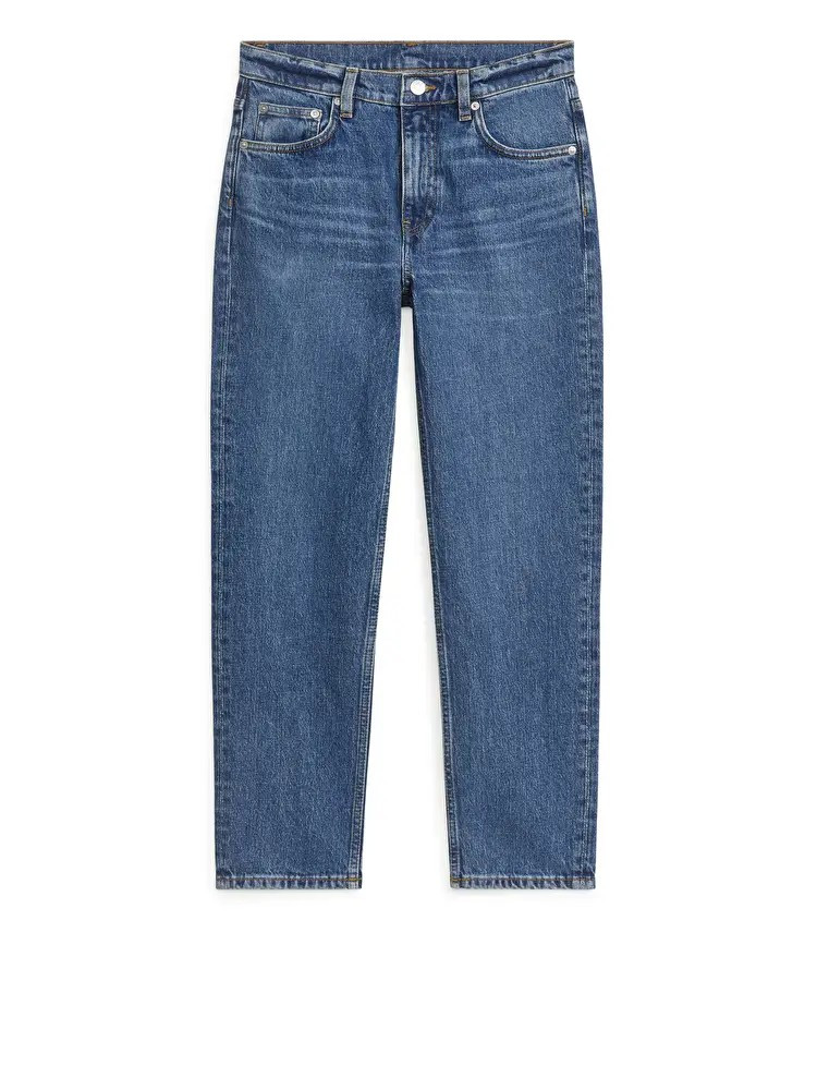 REGULAR CROPPED STRETCH Jeans
				
				€ 79 | ARKET (US&UK)