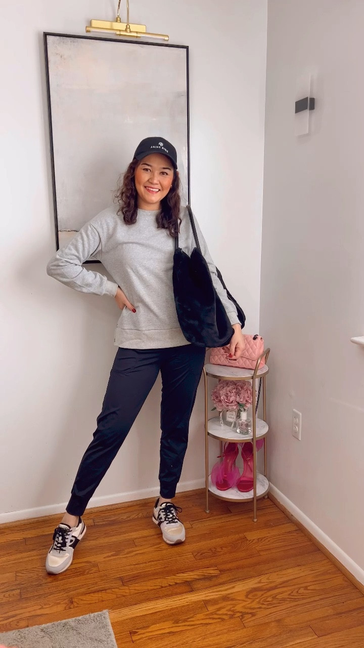 Casual sporty outfit, Amazon athleisure look, chic mom style, comfy fall outfit, black joggers outfit, relaxed casual fashion, affordable Amazon style, everyday sporty chic, street style basics, cozy sweatshirt look.

#CasualStyle #AmazonFashionFinds #SportyChic #AthleisureOutfit #ComfortableStyle 
Elevated joggers outfit, amazon Fashion, winter outfit 

#LTKStyleTip #LTKShoeCrush #LTKItBag