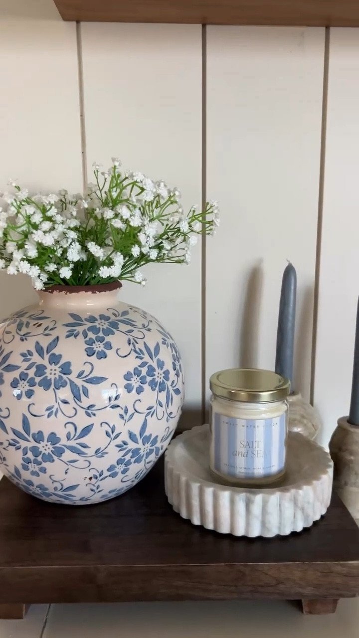 Styling a spring tray for the coffee bar 🌸☕️ comment SHOP and I’ll send you the links!

This pretty blue vase and stems are both from Amazon