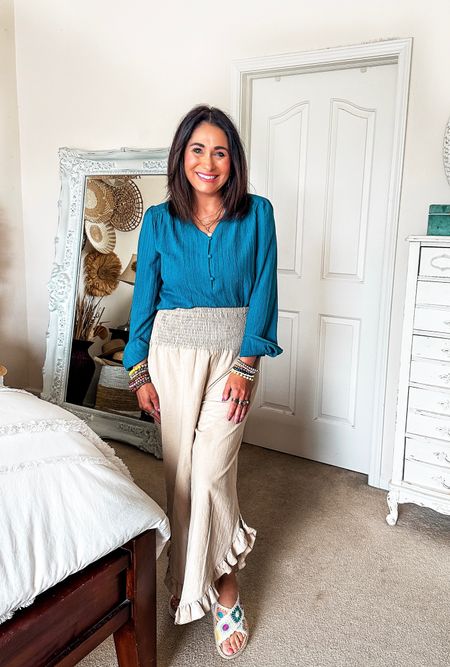 Causal work wear top bohemian style pants.

Perfect for the office 

Causal top// workwear// wearing a small in the pants 

#LTKFindsUnder50 #LTKStyleTip #LTKSaleAlert