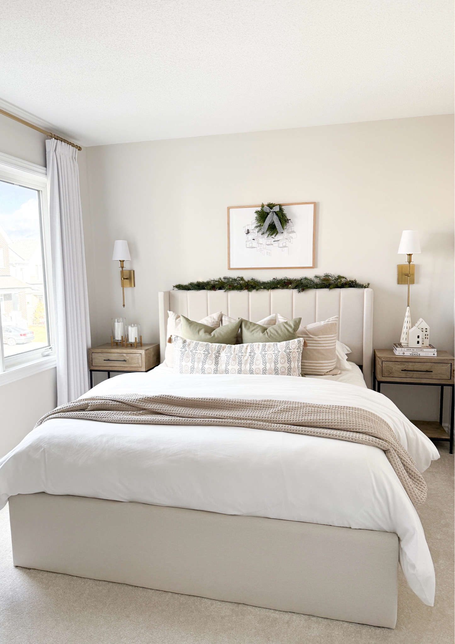 In love with the Jenny uplift storage bed from Aykah in our guest room.  
Love that you can store your guests’ luggage or extra bedding. 

#amazoncanada #storagebed 


#LTKgiftguide #LTKcanada #LTKsale