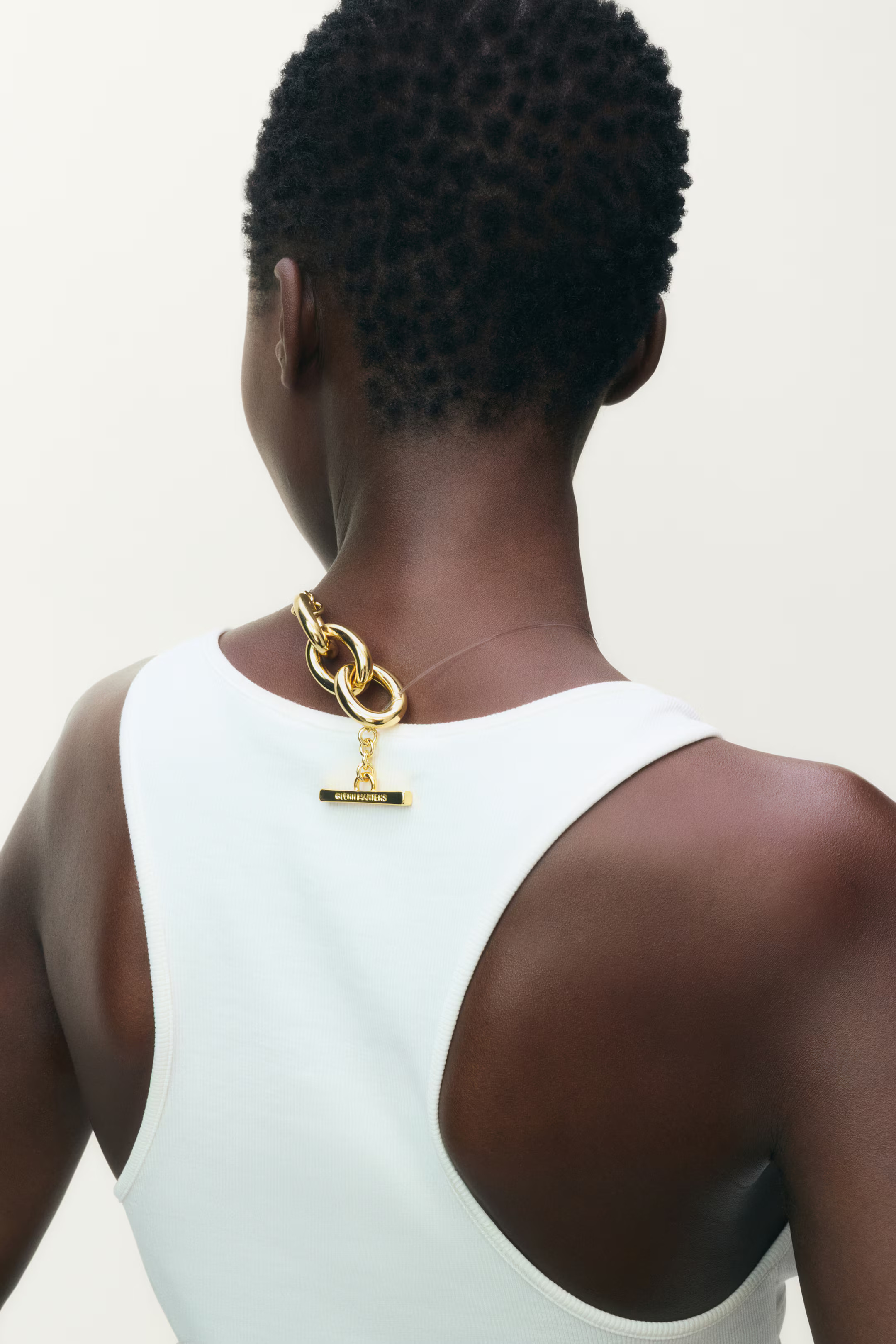 Wire pendant necklace | H&M (UK, MY, IN, SG, PH, TW, HK)