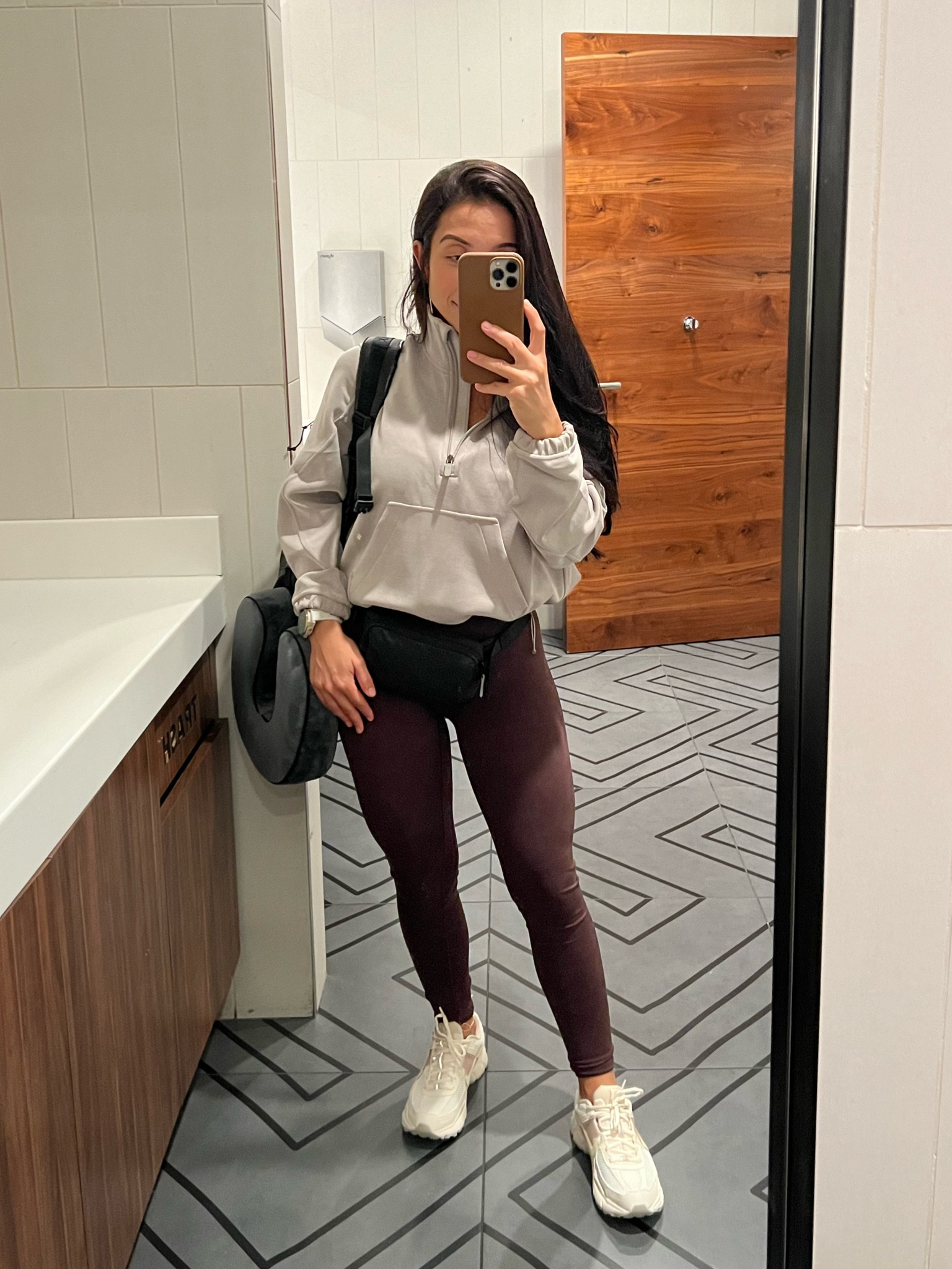 Airport Outfit Idea! 

#LTKActive #LTKTravel #LTKFindsUnder100