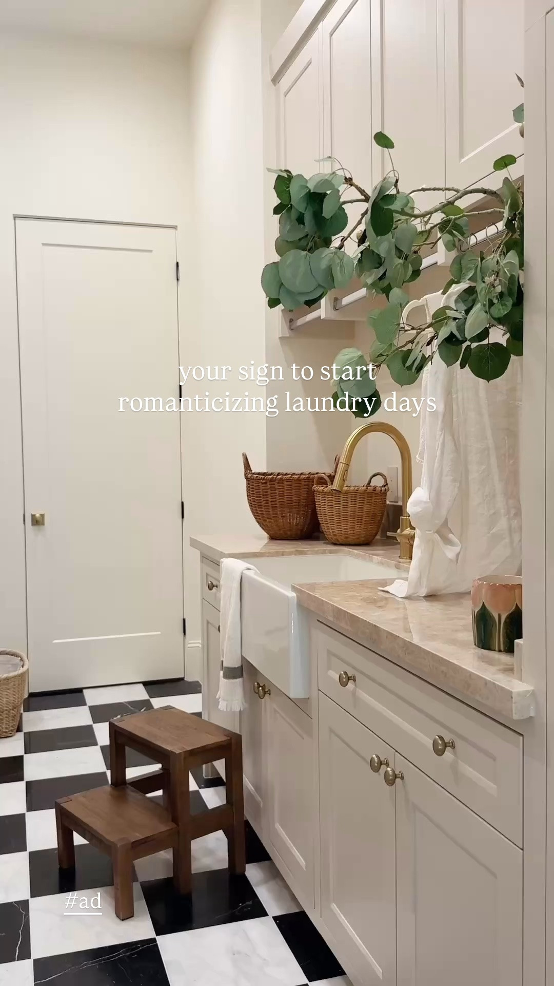 #ad How we make sure our laundry days are left with clothing that smell amazing! Been using @downy Boutique Botanicals Scent Booster Beads and it comes in 4 scents: Citrea, Peonia, Violets, and Folia. Pick them up at your next Target shopping trip or order them online! #TargetPartner #Downy @downy @target @shop.ltk #liketkit