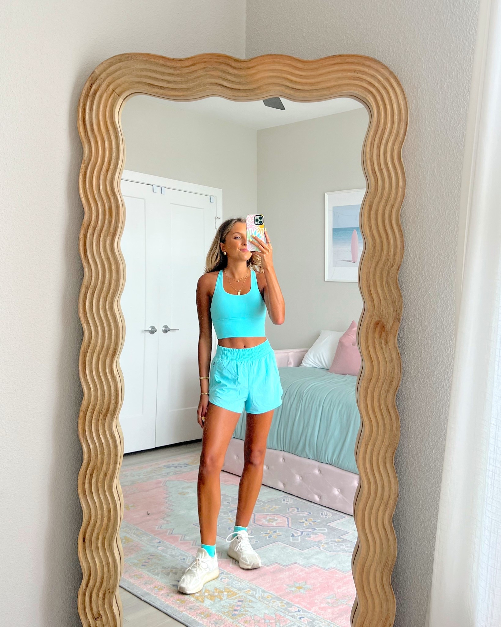 new Amazon workout set! 💕🏋🏼‍♀️ wearing an XS in sports bra and shorts 