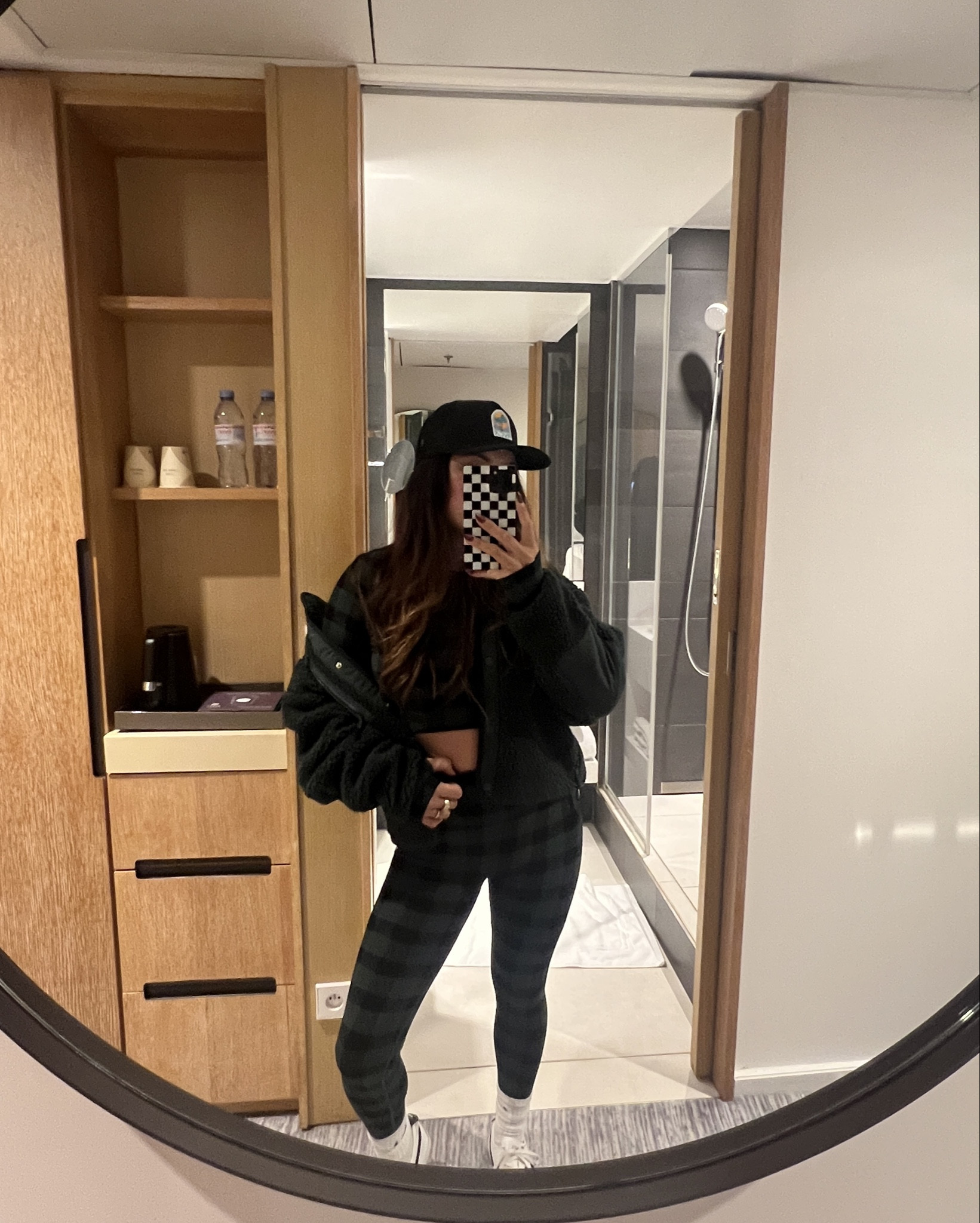 Feeling Christmas-y in my new Fabletics
#fableticspartner 

#LTKHoliday #LTKActive