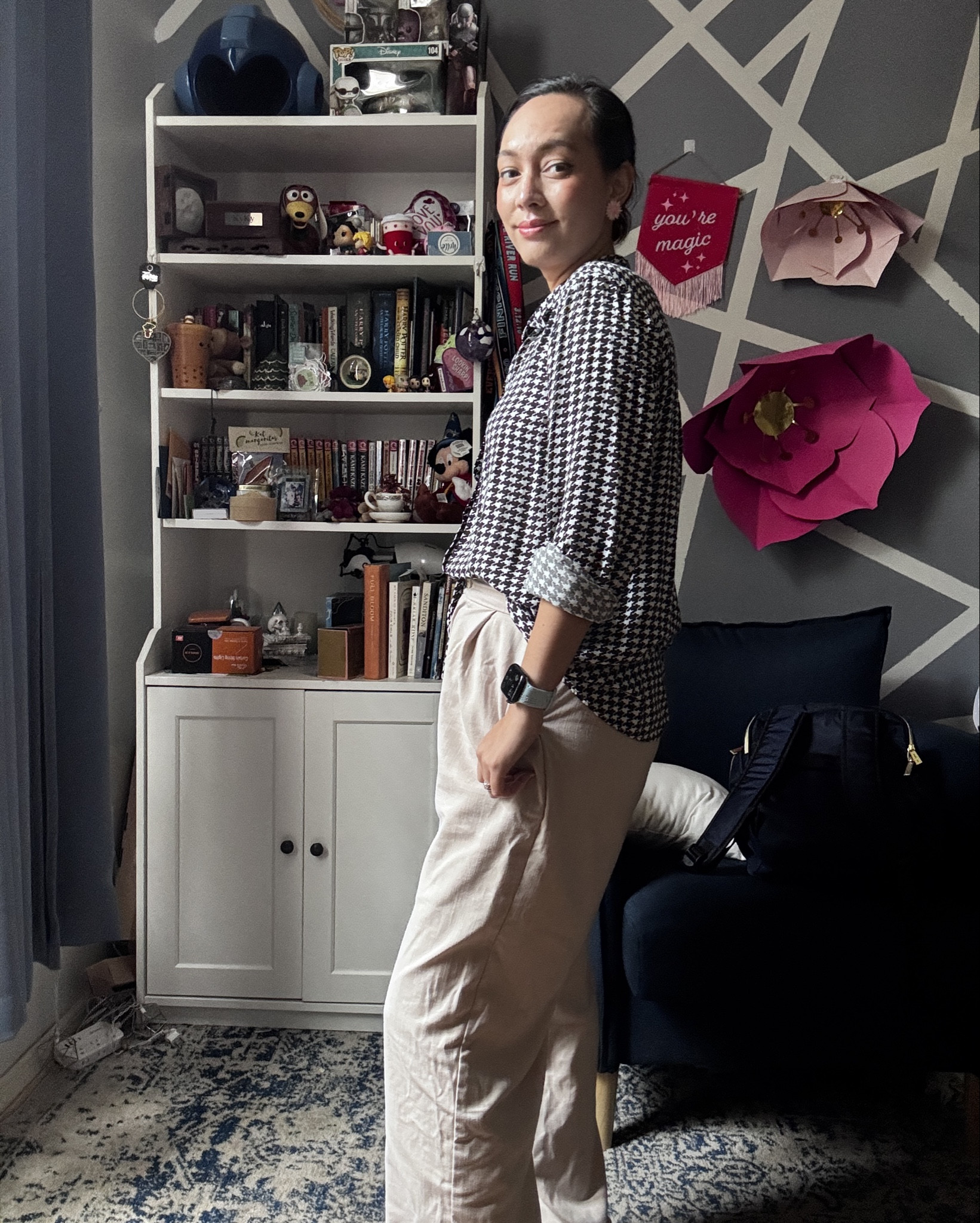 Day 11 or my challenge- rocking my Jordans 

#LTKWorkwear #LTKStyleTip #LTKFindsUnder50