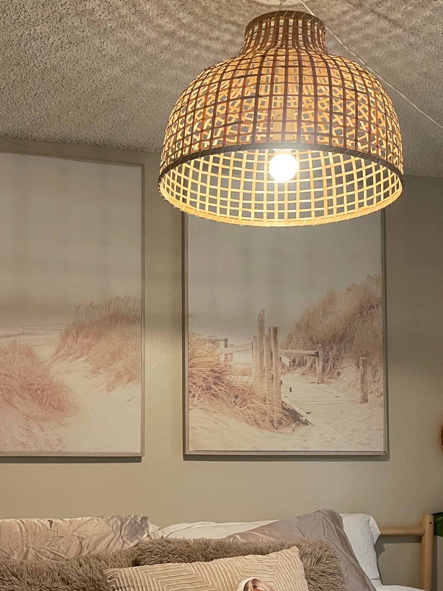 Hanging lamp