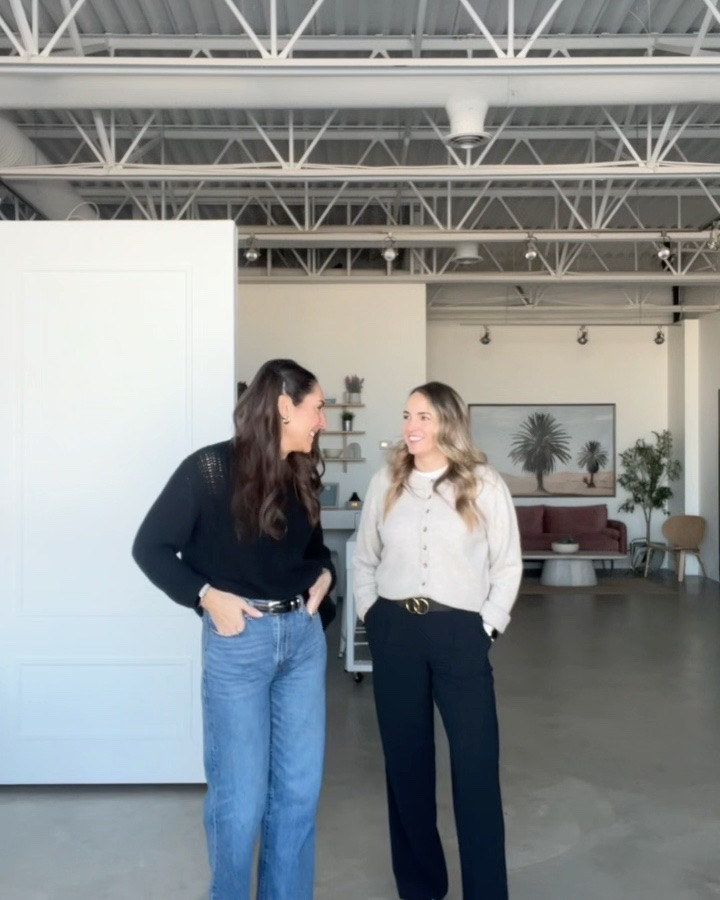 Welcome to our LTK! Excited to share some of our favorite fashion, workout and family finds! 

#LTKworkwear #LTKcanada #LTKdatenight