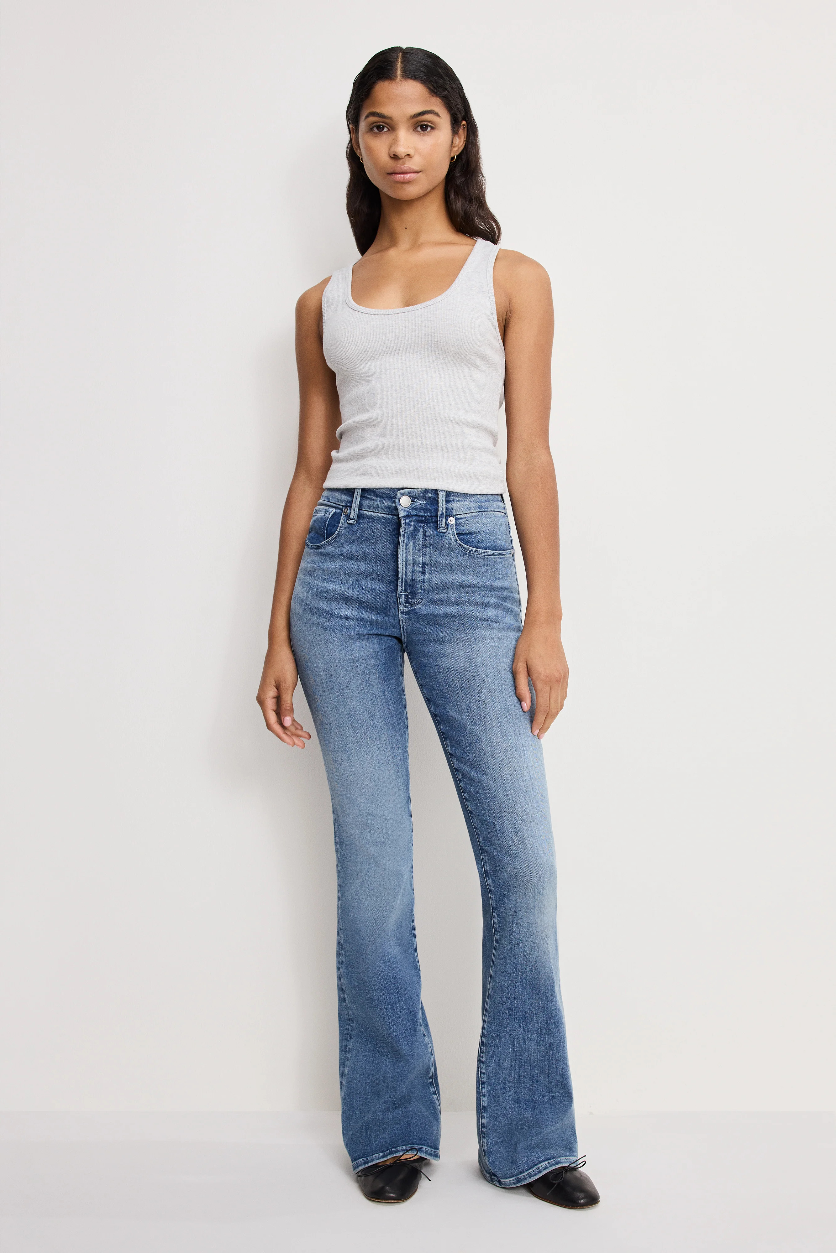 GOOD LEGS FLARE JEANS | INDIGO1154 - GOOD AMERICAN | Good American