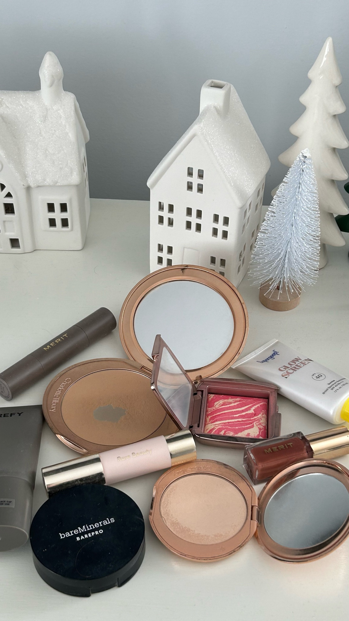 Holiday Glam Look from Sephora

Sephora makeup faves, makeup, makeup flatly, hourglass blush, sephora, holiday looks for parties, makeup favorites, gifts for the girly girls

#LTKSaleAlert #LTKBeauty #LTKHoliday