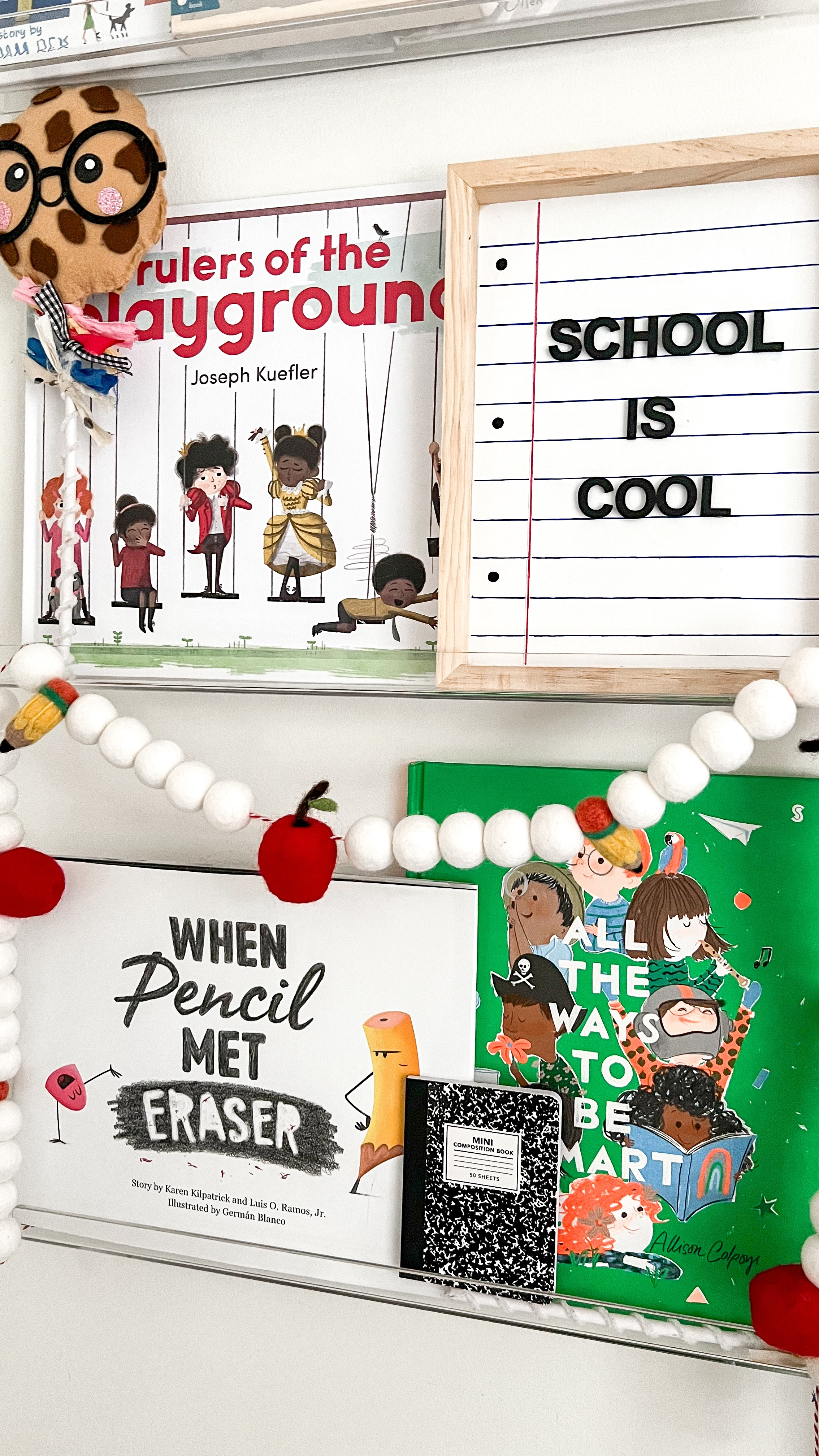 Easy DIY notebook paper wooden sign 🗒️ Added this to our back to school book shelves and I think it came out so cute!