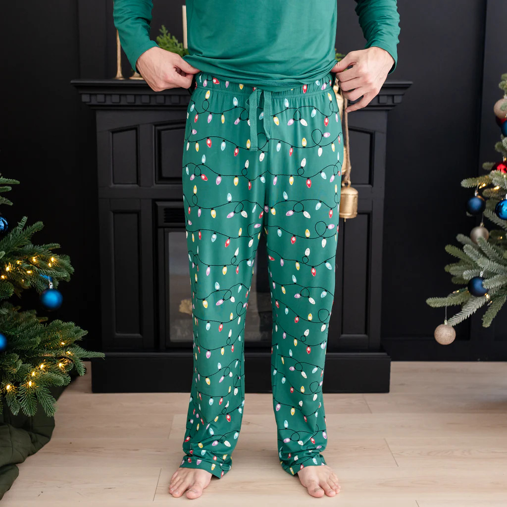 Men's Lounge Pants in Merry and Bright | Kyte Baby