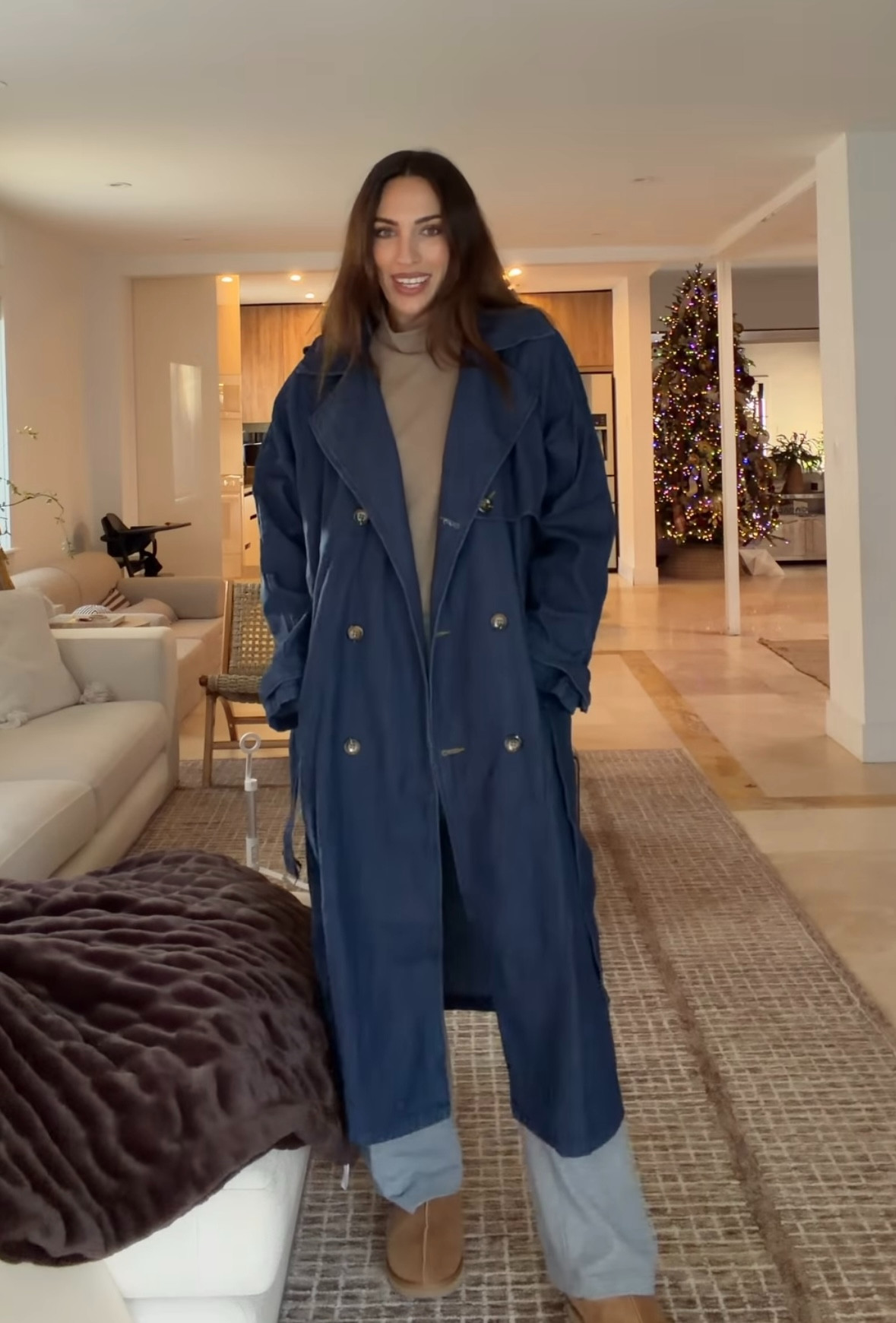My favorite jean trench to feel warm and elevate any outfit this holiday season!  

 #LTKHoliday #LTKootd #LTKU