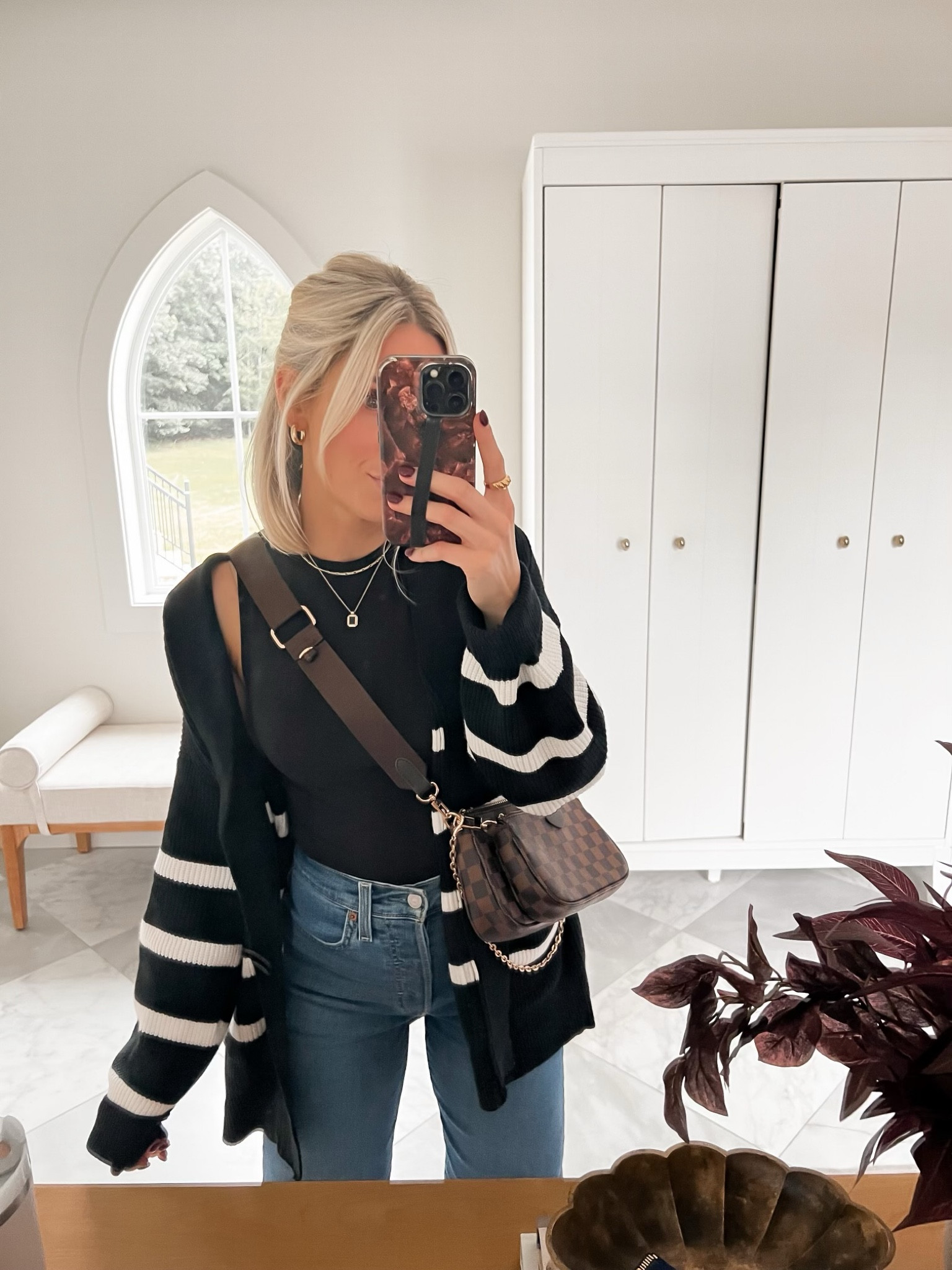 One of my most popular outfits to date!!! This sweater is everything 🤩

#LTKSeasonal #LTKHoliday #LTKfindsunder50