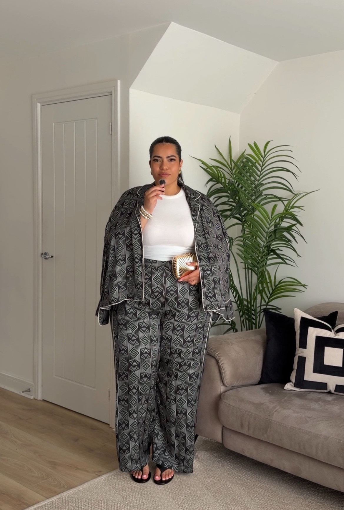 PJs or co-ord!? you decide✨

#LTKPlusSize #LTKgrwm