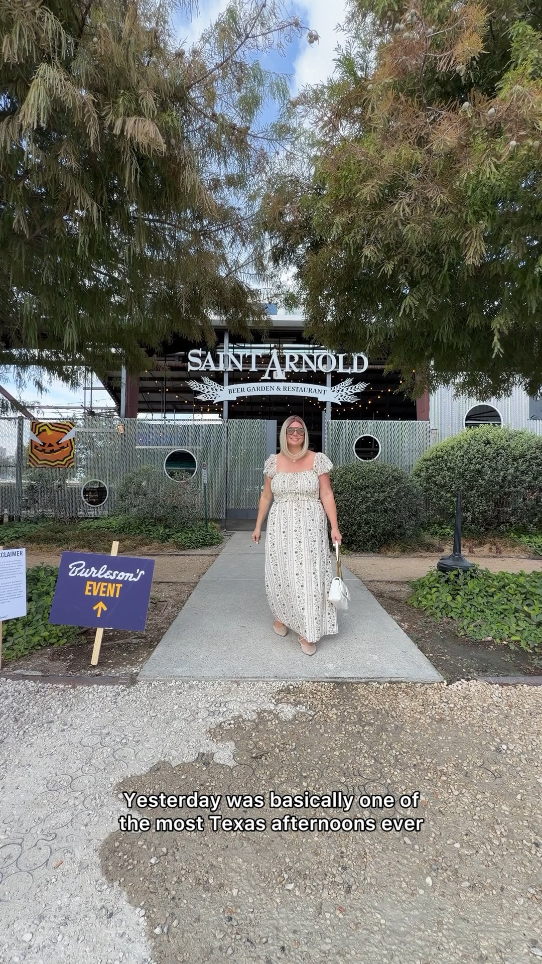 A day of fun at St Arnold Brewery with Burleson’s Honey 🍯 to taste the new Pinapple Cider 🍺 

Wearing @hillhousehome (Medium)