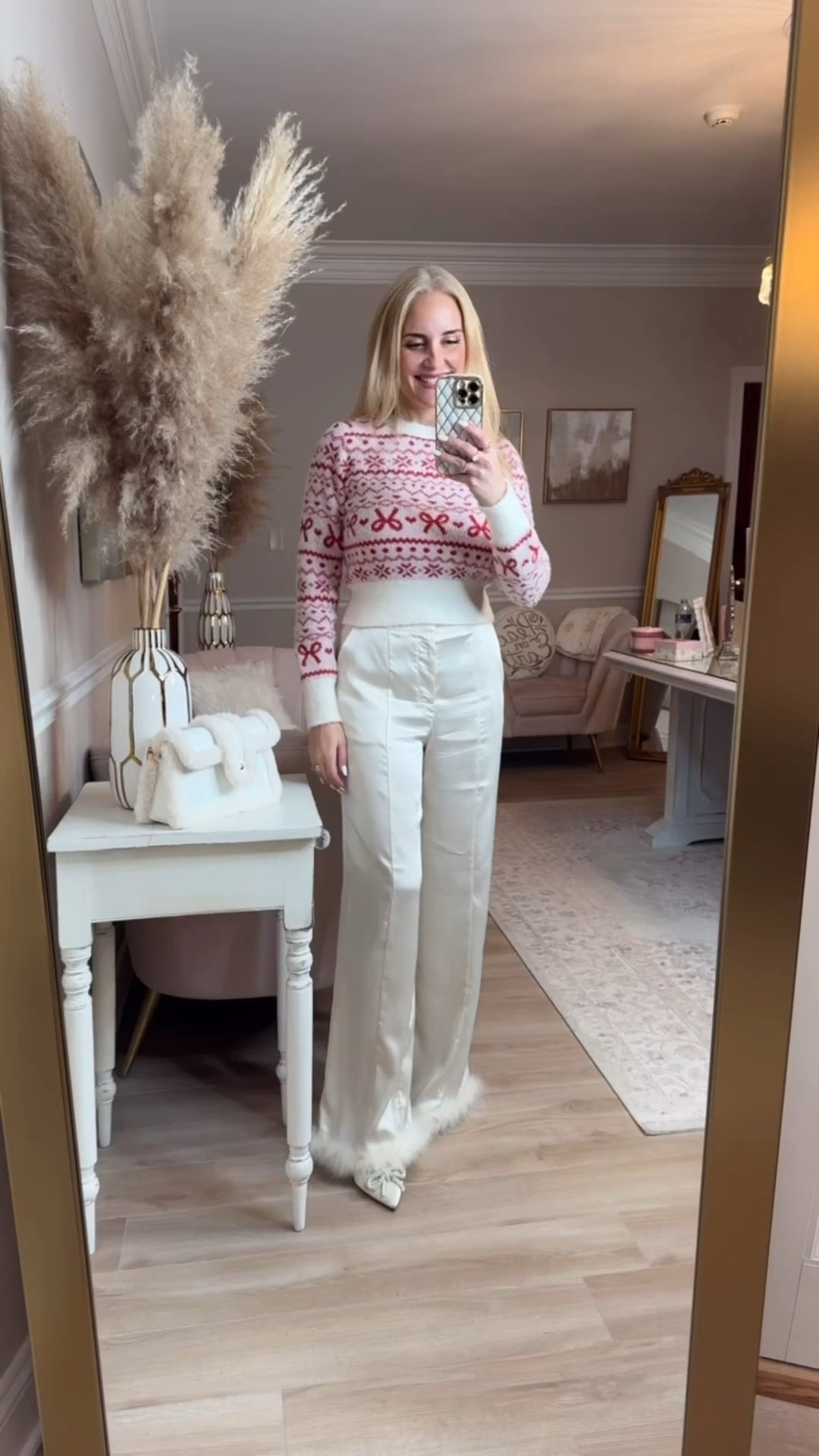 A casual Christmas outfit that I wore for a girls night dinner 