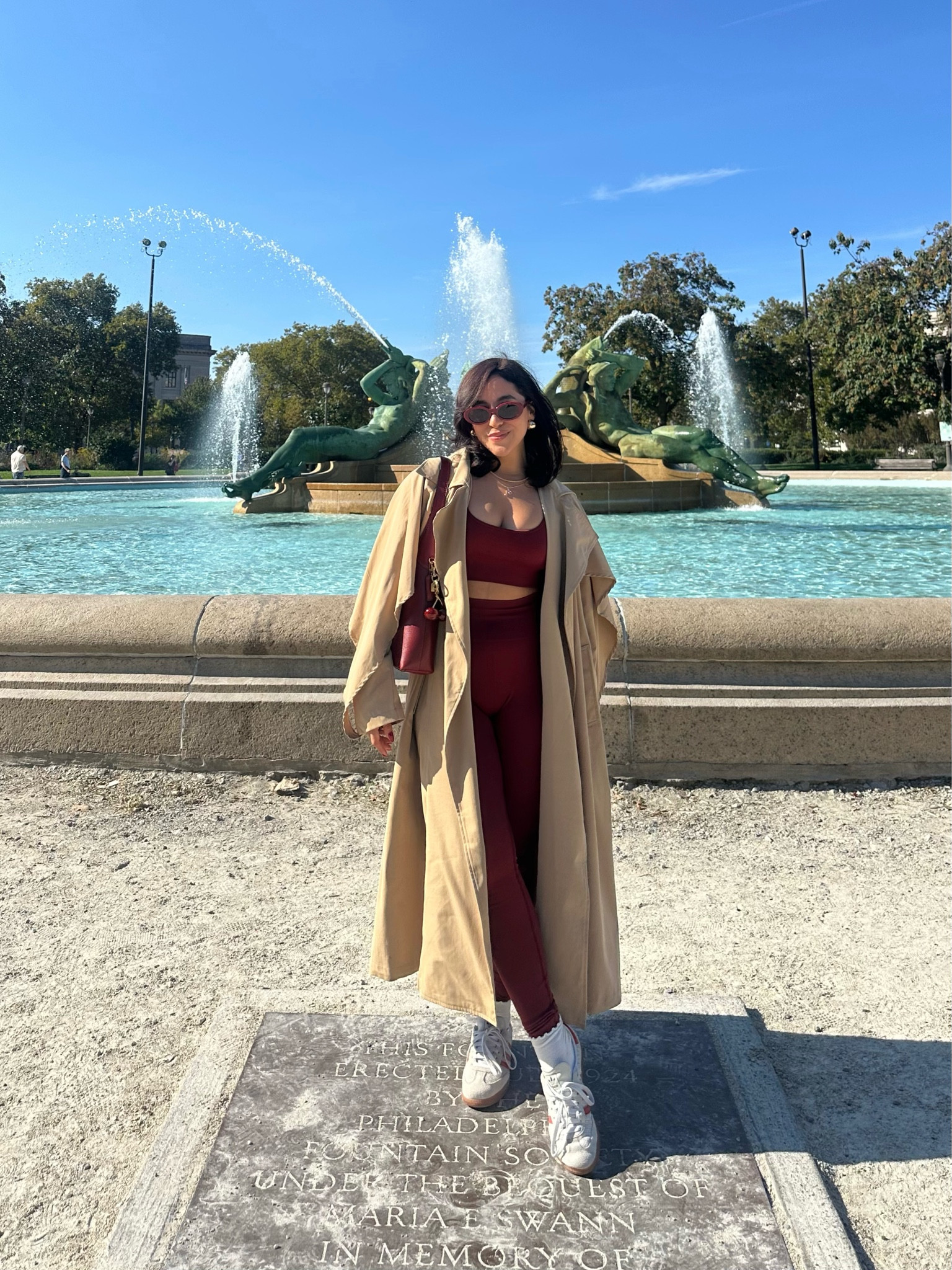 Philly strolls 🍒☀️

Primark sunglasses and really old trench coat 

#LTKFindsUnder100 #LTKSaleAlert #LTKFitness