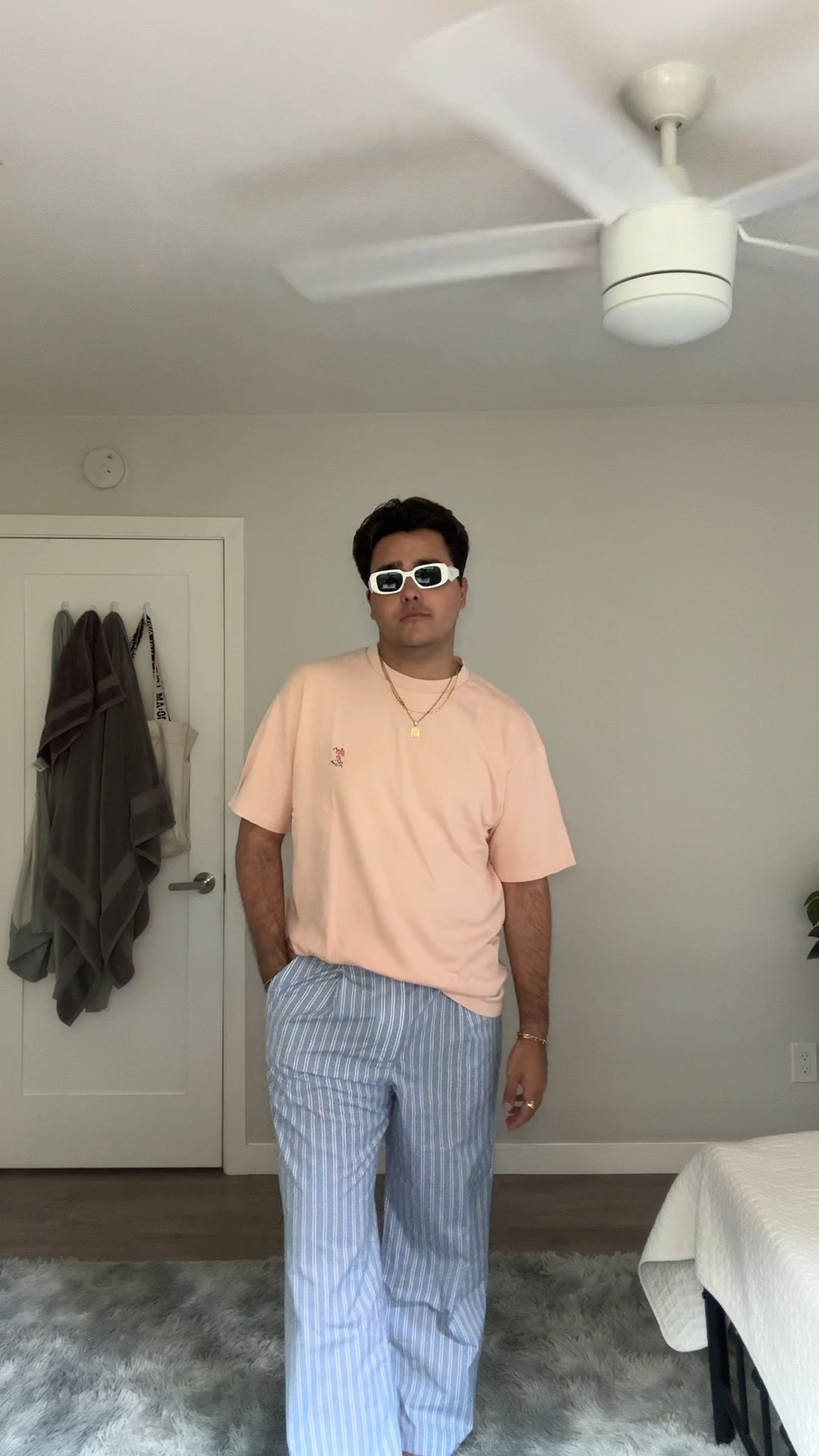 get ready with me 🌫️

#LTKVideo #LTKMens #LTKStyleTip