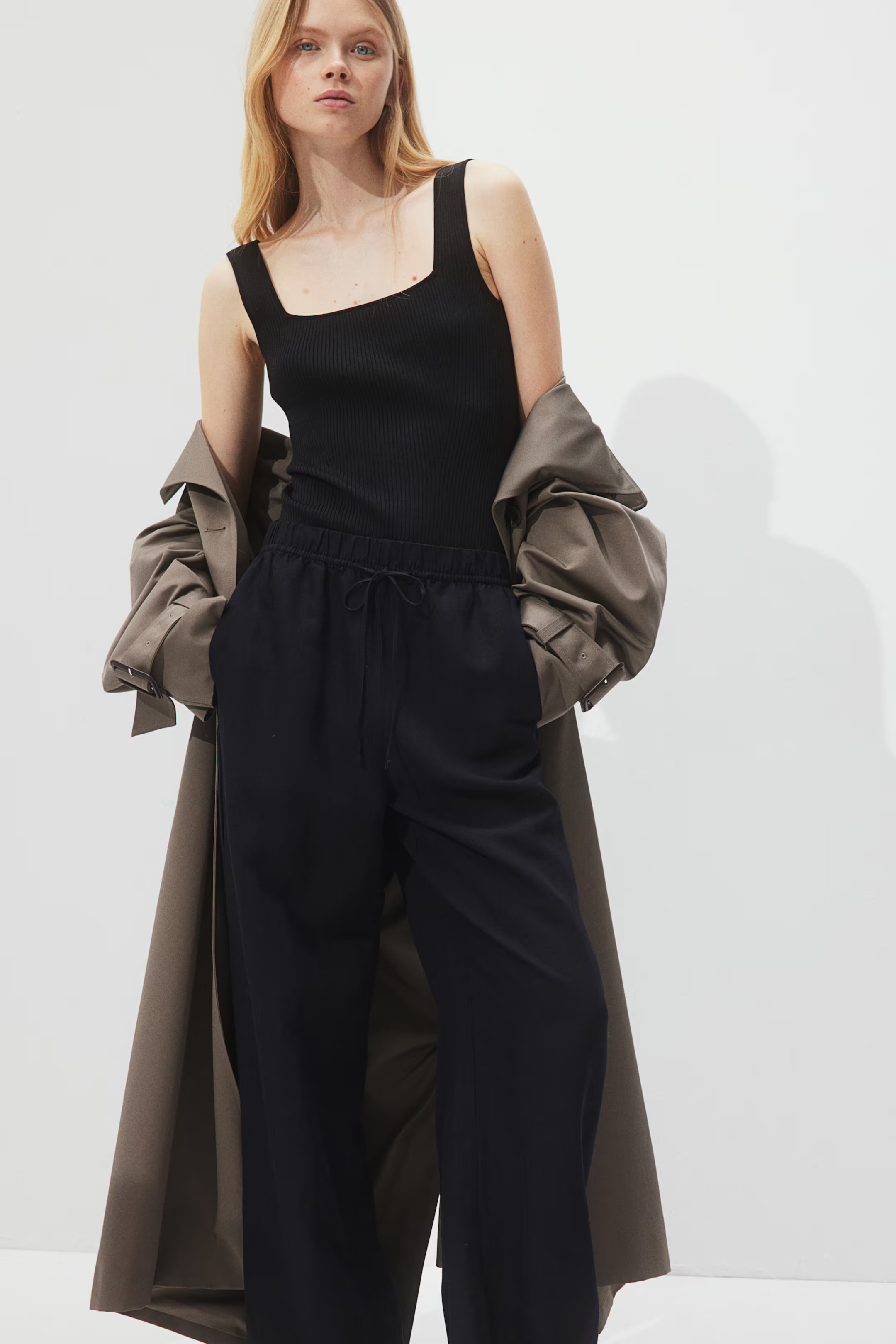 Rib-knit vest top | H&M (UK, MY, IN, SG, PH, TW, HK)