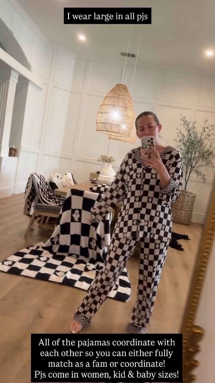 All of the pajamas coordinate with each other so you can either fully match as a fam or coordinate! 
Pjs come in women, kid & baby sizes! I wear large in all pjs