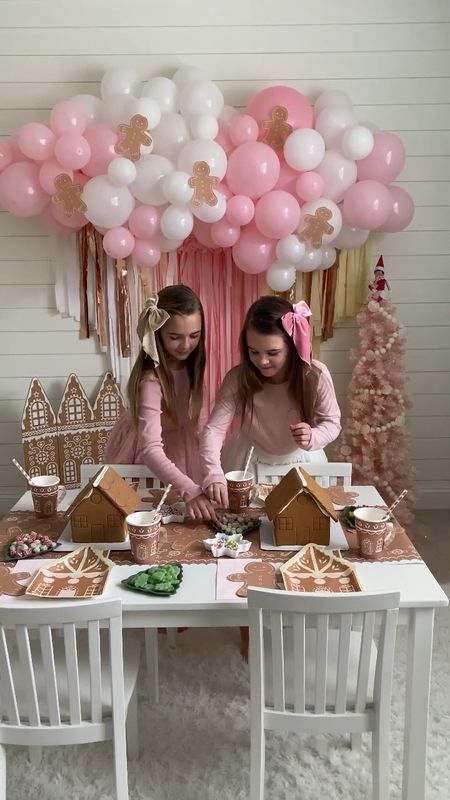 Oh Snap! The cutest theme for a Holiday Party. These pre-assembled gingerbread houses are the way to go. They’re 25% off right now with @target circle. 

Customizeable fringe garland @glamfete code: GFFRIENDS saves 


#targetfinds #targetstyle #lovemypbk 
#christmasparty #kidschristmas #diyparty #kidschristmasactivities #kidsactivities #gingerbreadhouse #christmascookies #partyprep #balloongarland #holidayparty #christmasdecorations #christmasideas #christmasdecor #gingerbread #holiday #ltkfamily 

#LTKparties #LTKHoliday #LTKkids