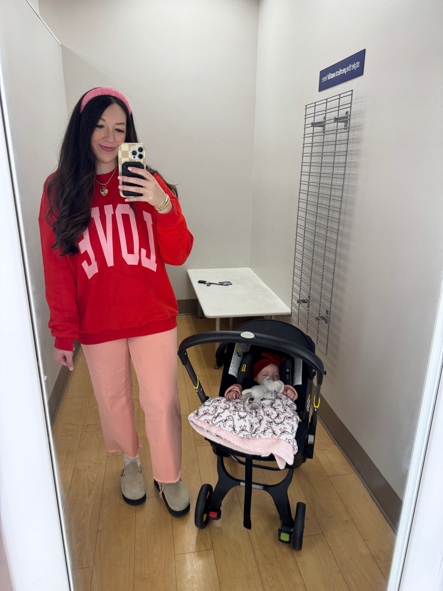 The cutest Valentine sweatshirt! ❤️💌

#LTKFindsUnder50 #LTKSaleAlert #LTKSeasonal