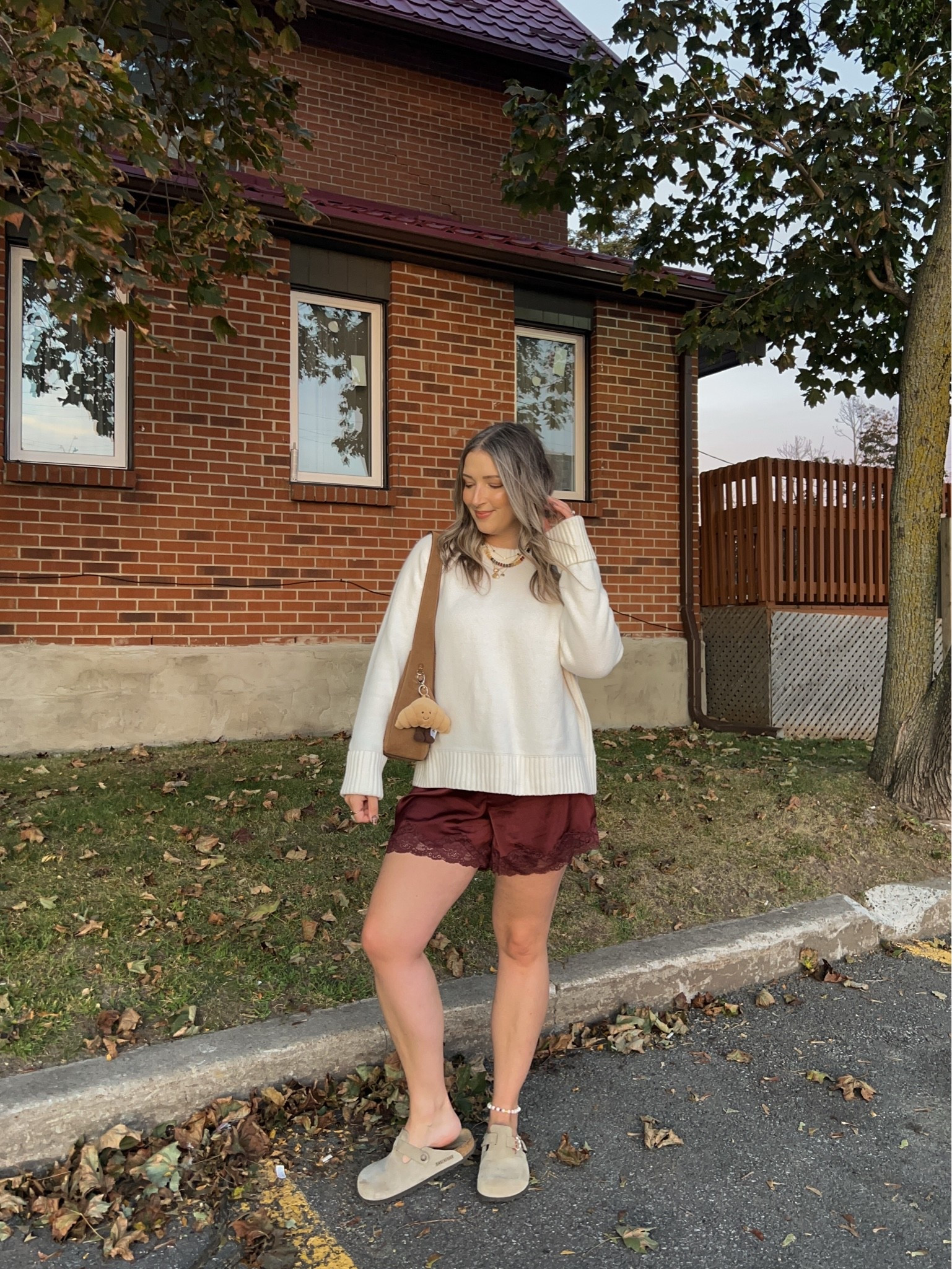 Comfy fall outfit! Code AFLTK for extra 20% off Abercrombie! Sized up to XL in the sweater for an oversized fit. Wearing M in the satin lace shorts. I’m a 9.5-10 shoe and wear a 40 in the Birkenstock clogs
