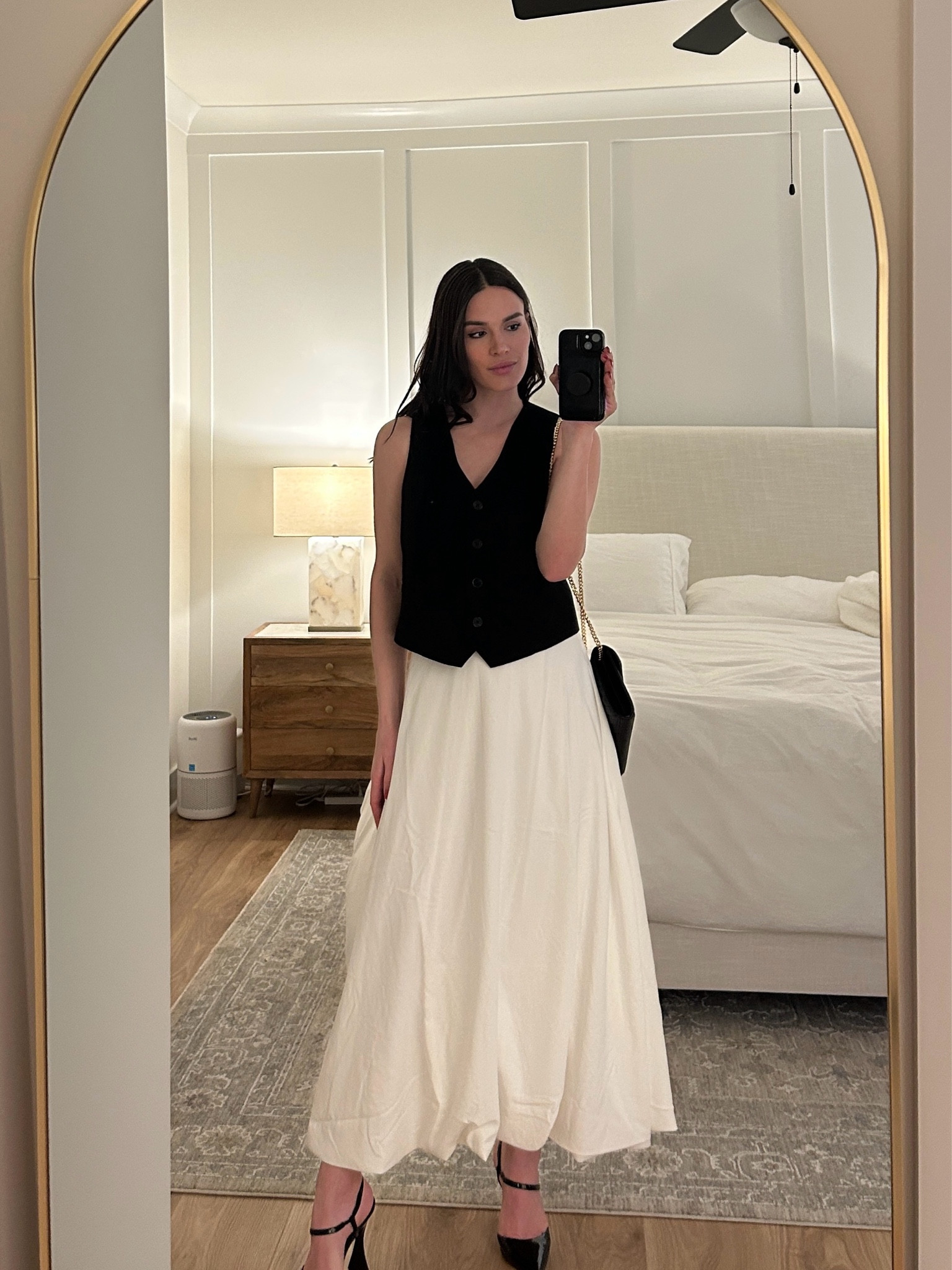 Bubble maxi skirt styled ✨ 

#LTKWatchNow #LTKMostLoved #LTKFindsUnder100