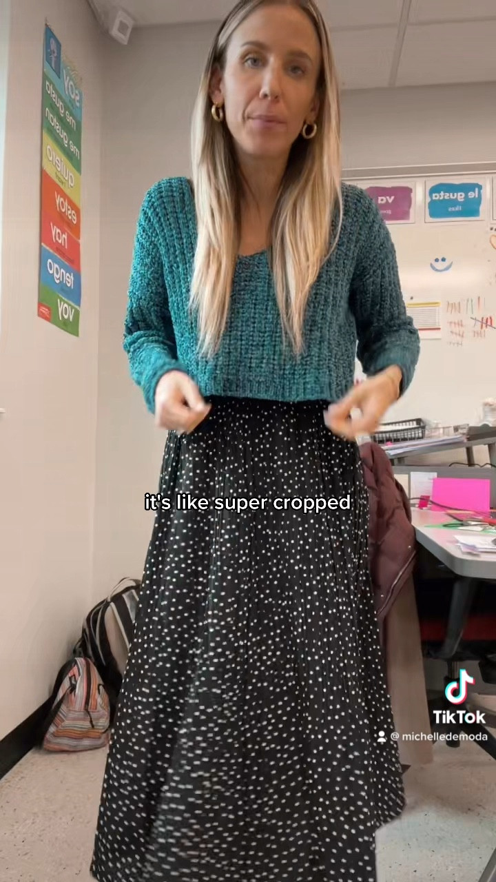 This teacher always loves a good sweater and skirt combo! Next time I’d probably swap my mules for a cute bootie 👌 

#LTKstyletip #LTKunder50 #LTKworkwear
