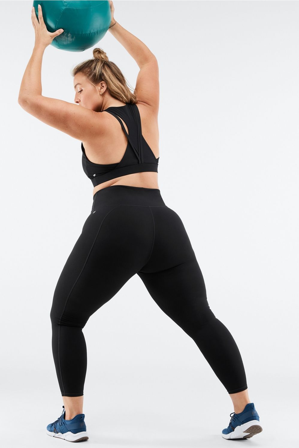 Elevate 2-Piece Outfit | Fabletics - North America