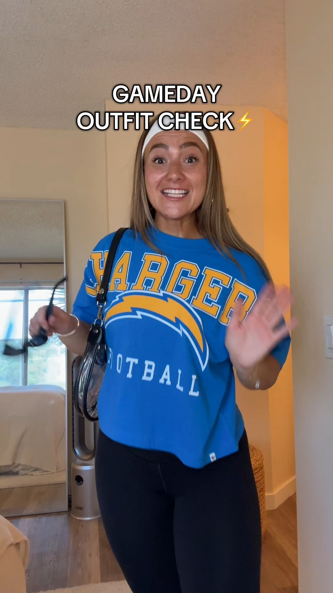 la chargers gameday size 10 fit 💙⚡️