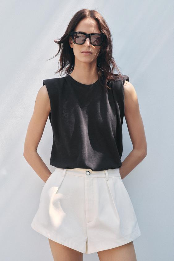 WASHED EFFECT T-SHIRT WITH SHOULDER PADS | Zara US