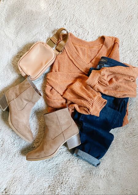 Fall outfit idea! This would be perfect for a casual yet chic Thanksgiving outfit!

Almost everything is from Amazon, except my favorite western booties! They’re from Old Navy and on sale
Now.

#LTKsalealert #LTKstyletip #LTKfindsunder50