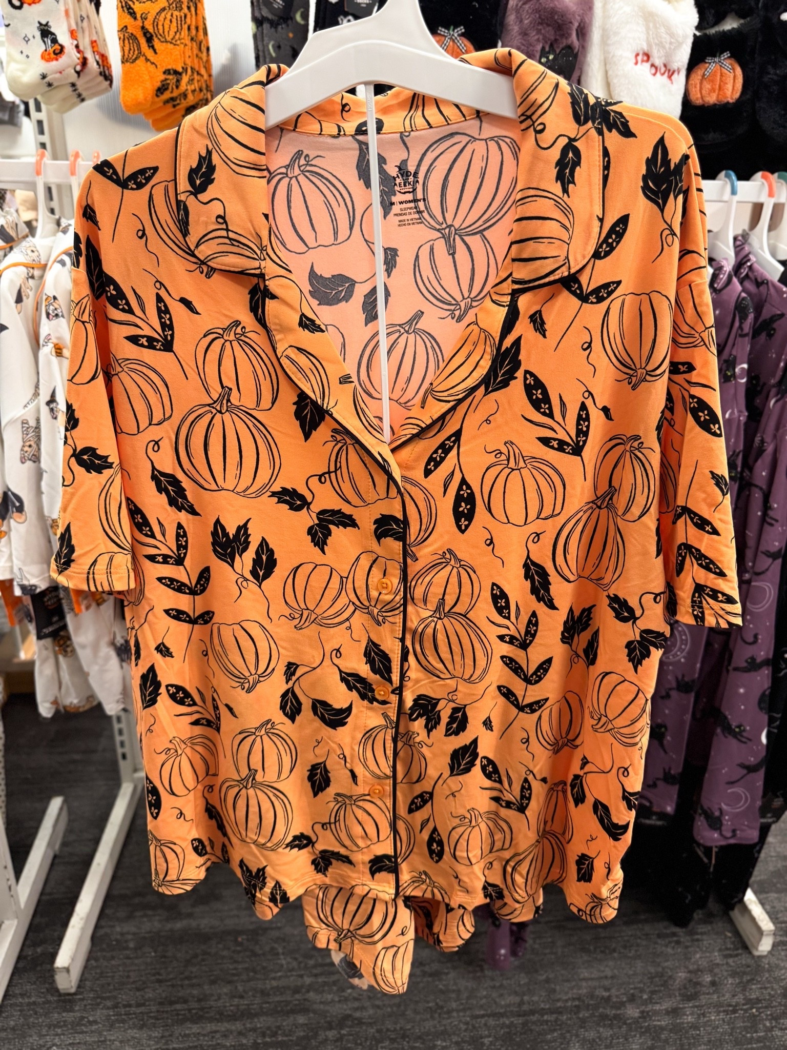 Comfy Spooky Finds🧡

Target finds, target Halloween, target

#LTKSaleAlert #LTKootd