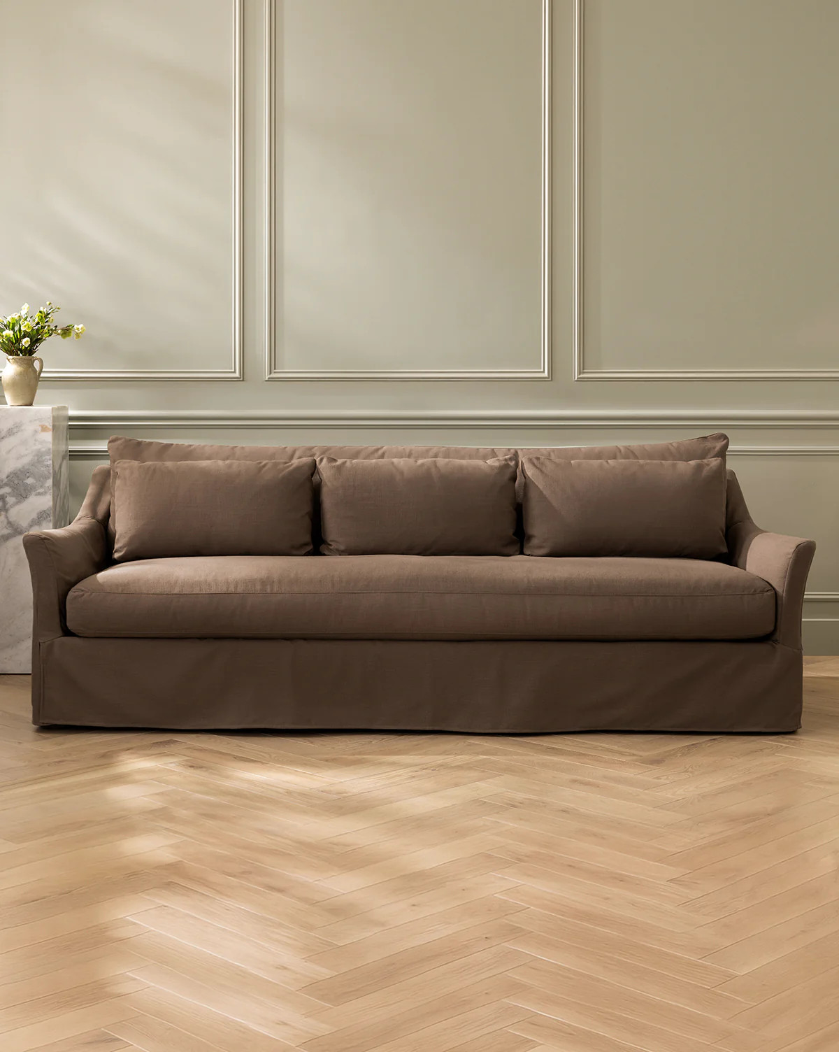 Wilhelmina Classic Slipcover Sofa (85"-110") | McGee & Co. (US)