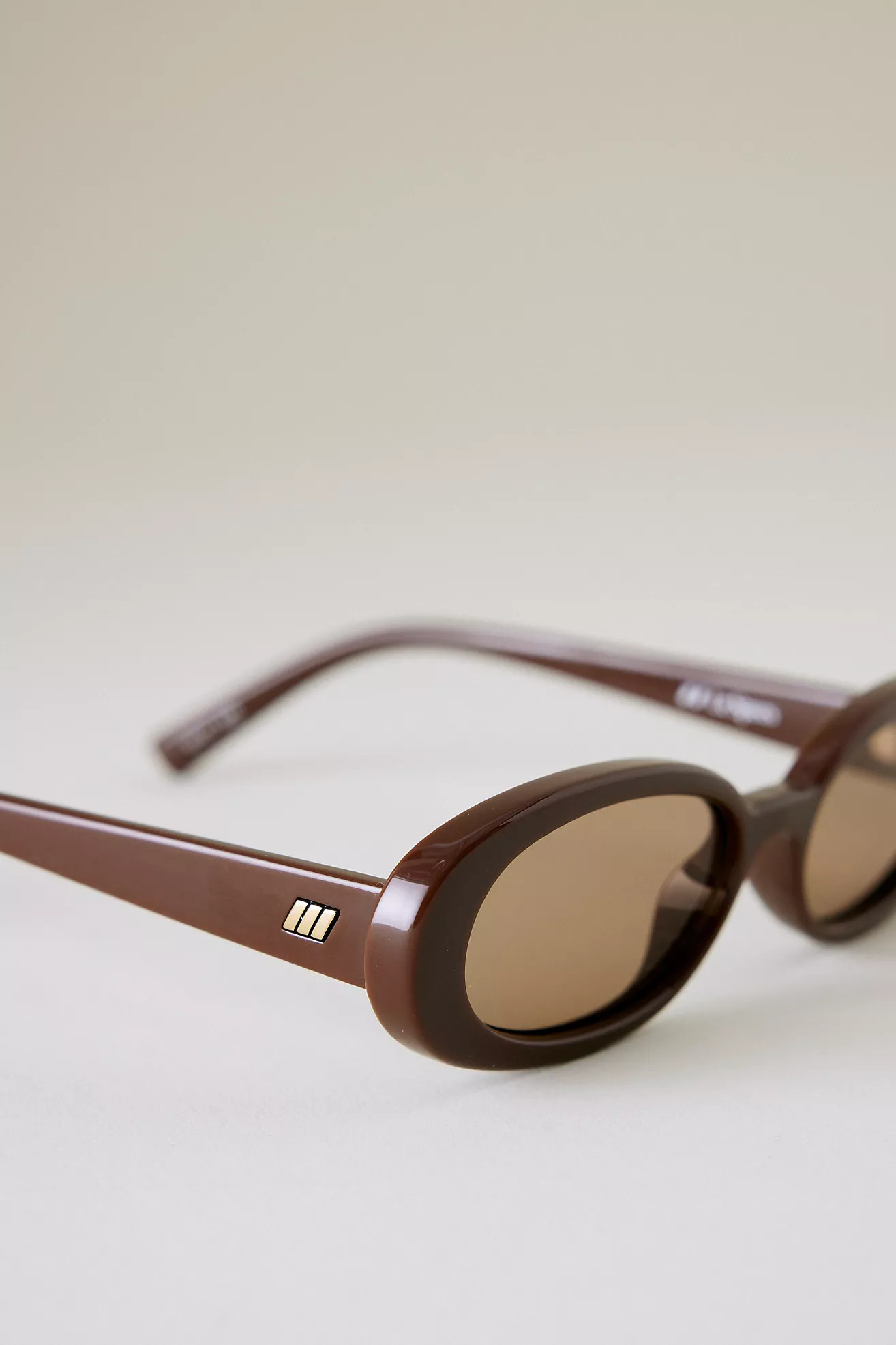 Le Specs Outta Love Oval Sunglasses | Anthropologie (UK)