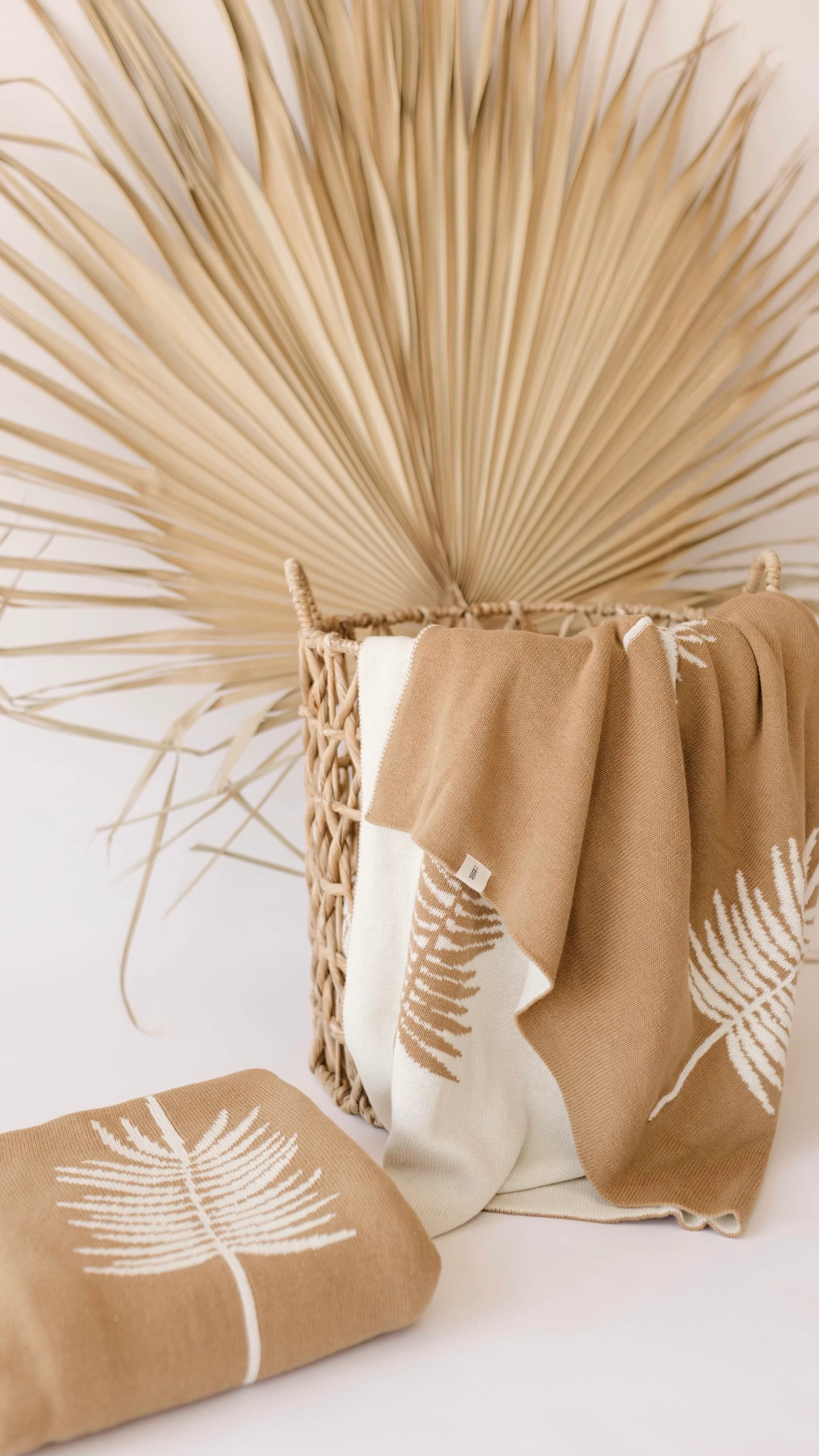 Palm | Knit Blanket | Forever French