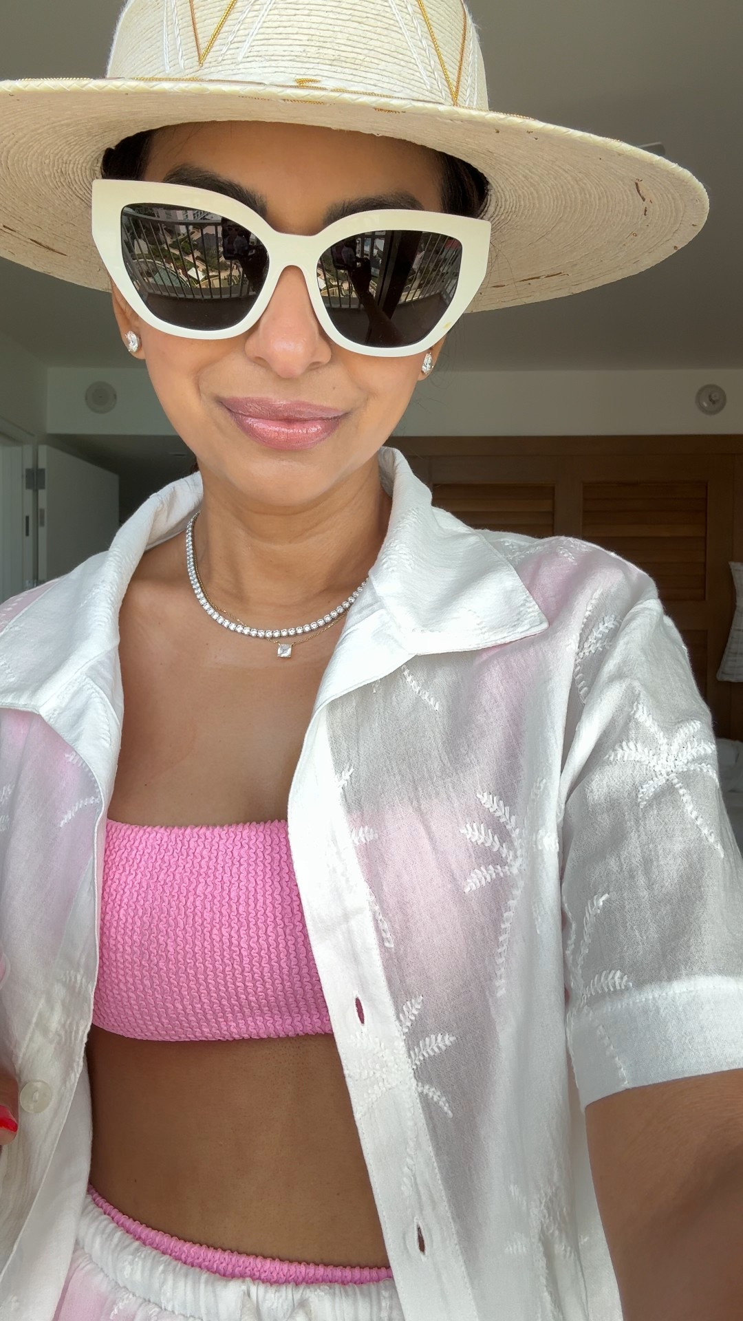 This target set is such a cute coverup! I'm in the XS in suit & coverup 

#LTKStyleTip #LTKSwim #LTKSeasonal