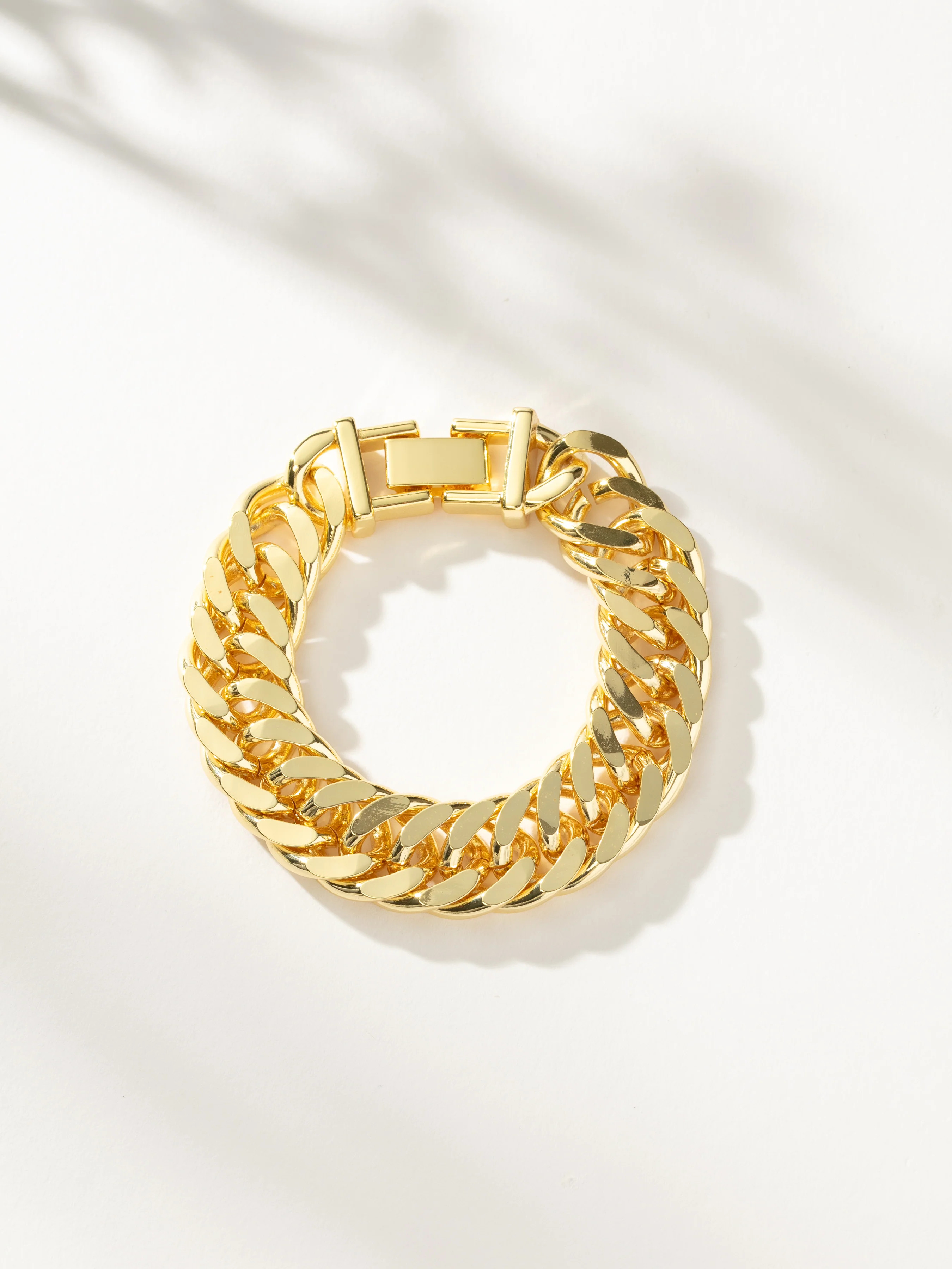 Bold Move Chunky Chain Statement Bracelet in Gold | Uncommon James | Uncommon James